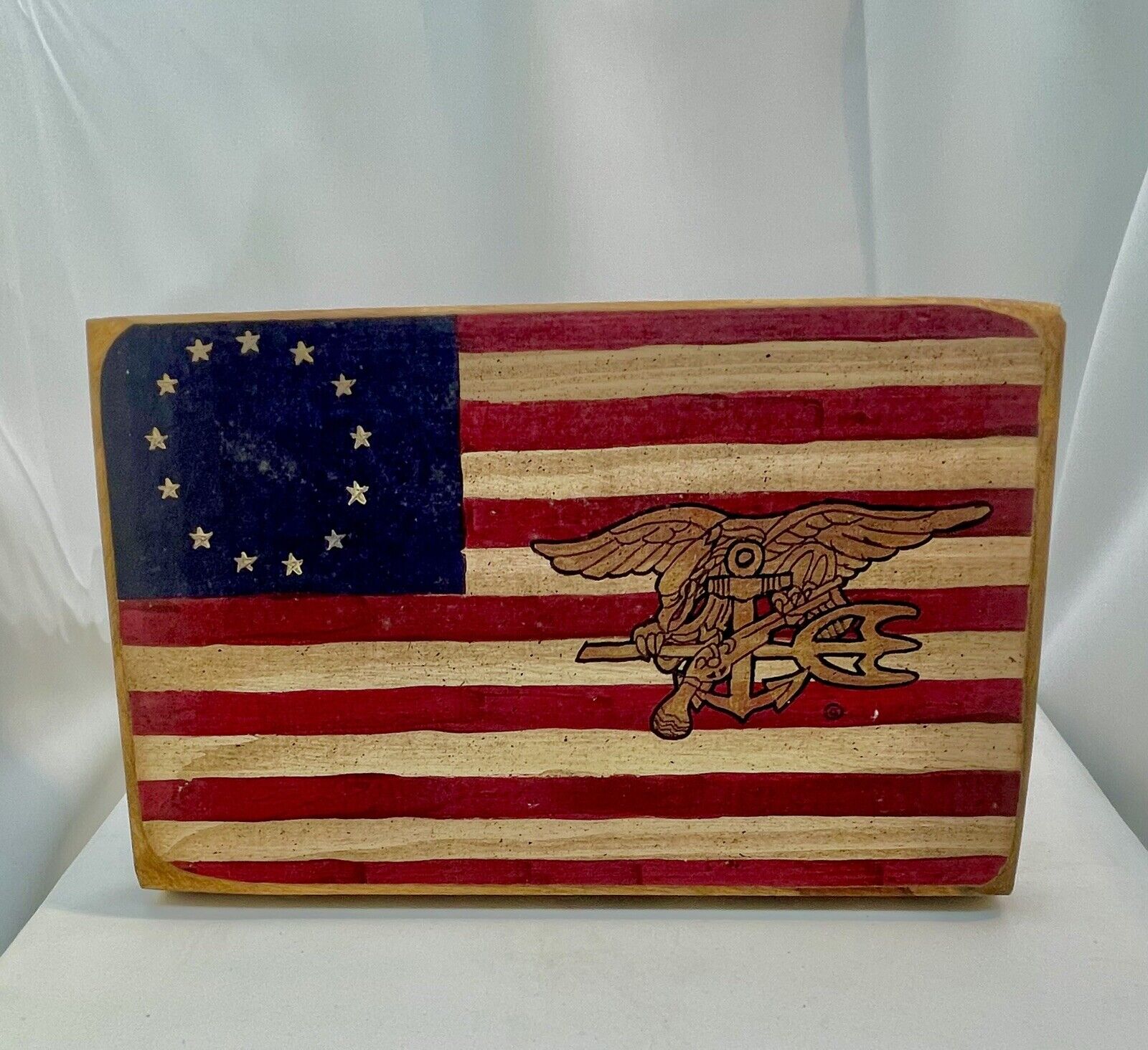 13 Colonies Flag w/ Seal Team Logo Wooden Plaque-Free Standing Pegs 9\