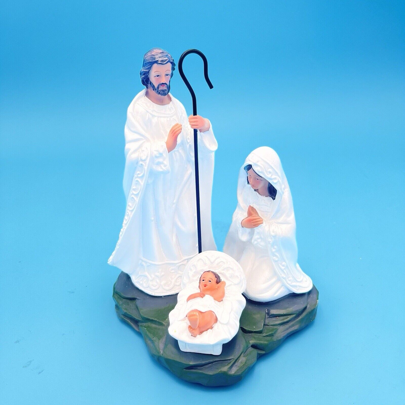 FTD God\'s Gift of Love by DaySpring White Nativity Scene Mary Joseph Baby Jesus