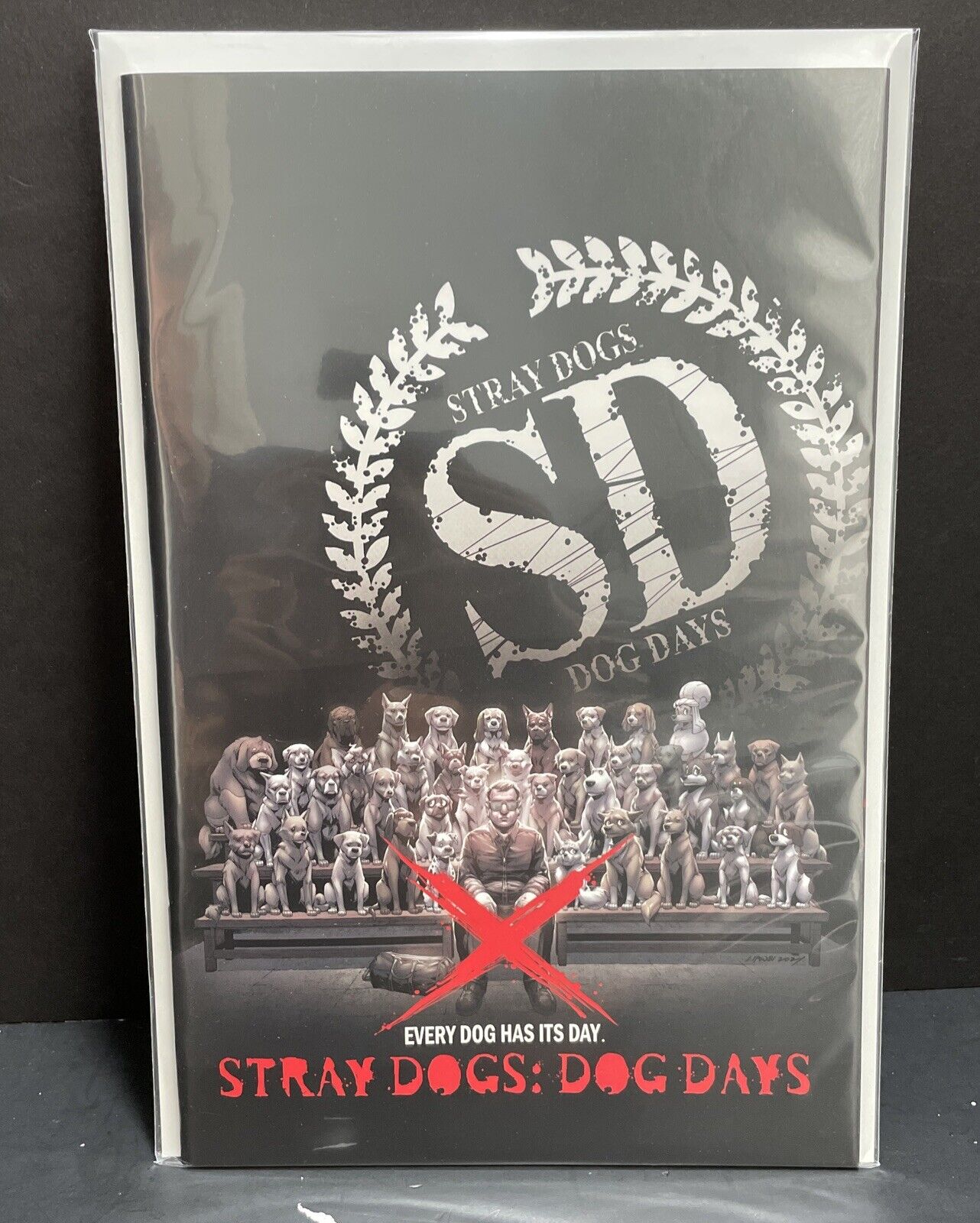 Stray Dogs: Dog Days #2 - Battle Royale Homage - Lipwei Retailer Exclusive Comic