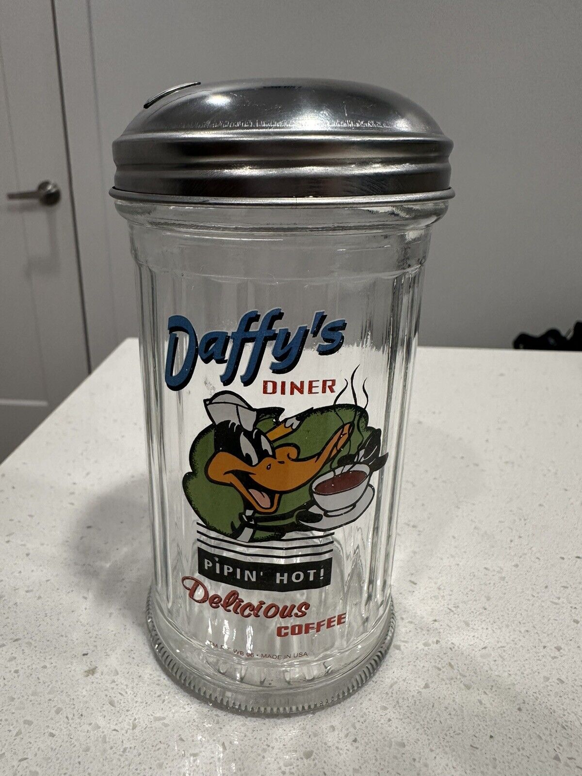 Vintage Warner Bros Looney Tunes Daffy's Diner Coffee Sugar Dispenser Glass 1996