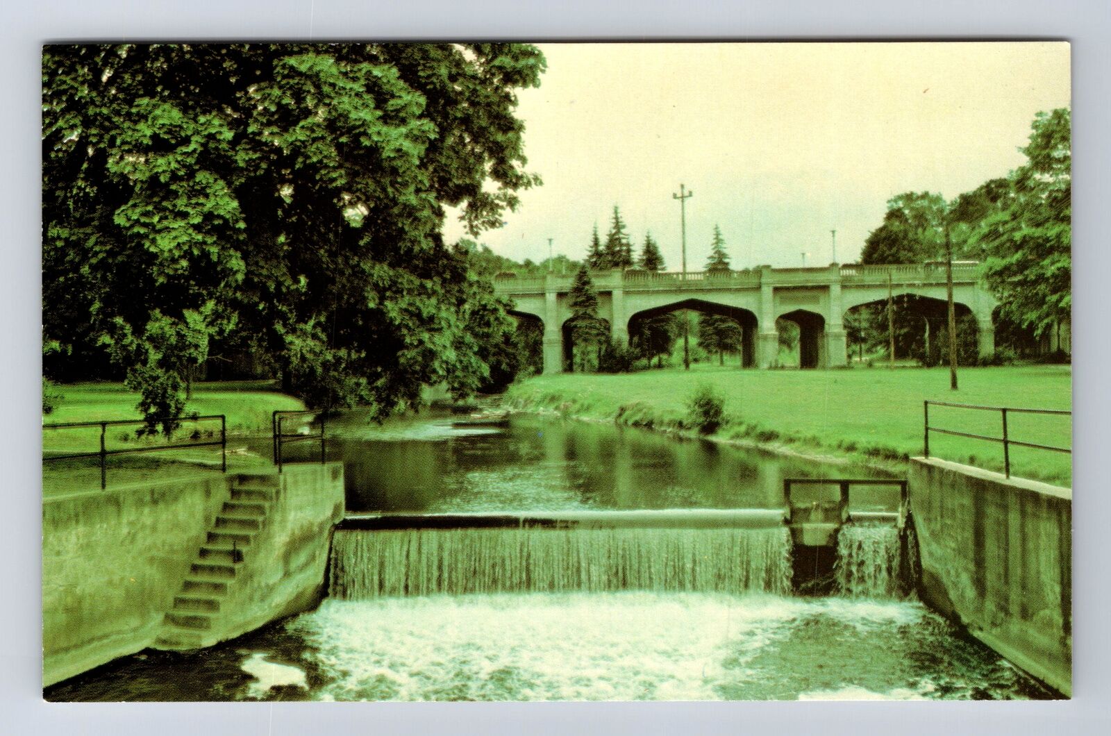 Petoskey MI-Michigan, Mitchell Street Bridge, Power Dam, Weir, Vintage Postcard