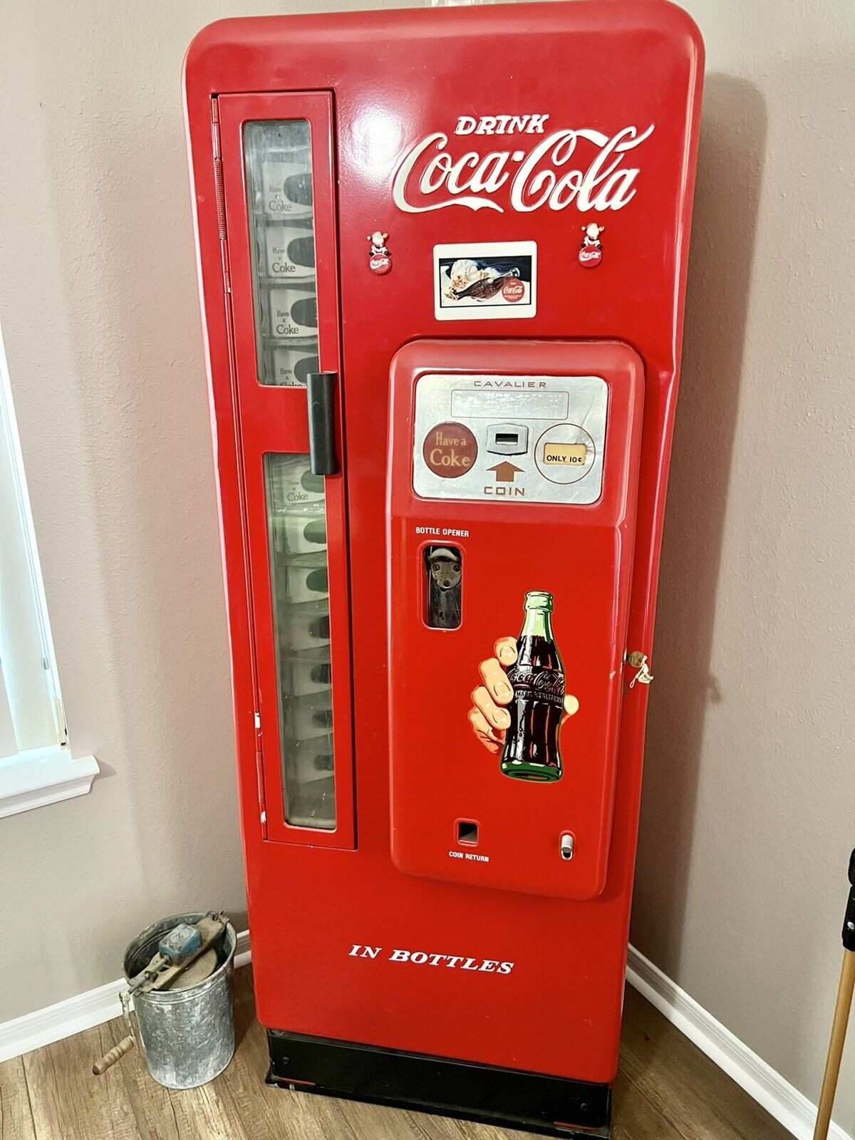 VTG Original Coca Cola Cavalier CS 96A Glass Bottle Vending Machine 1950's READ