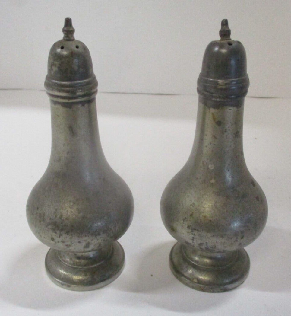 Vintage Wallace Pewter Salt & Pepper Shakers Marked P1060