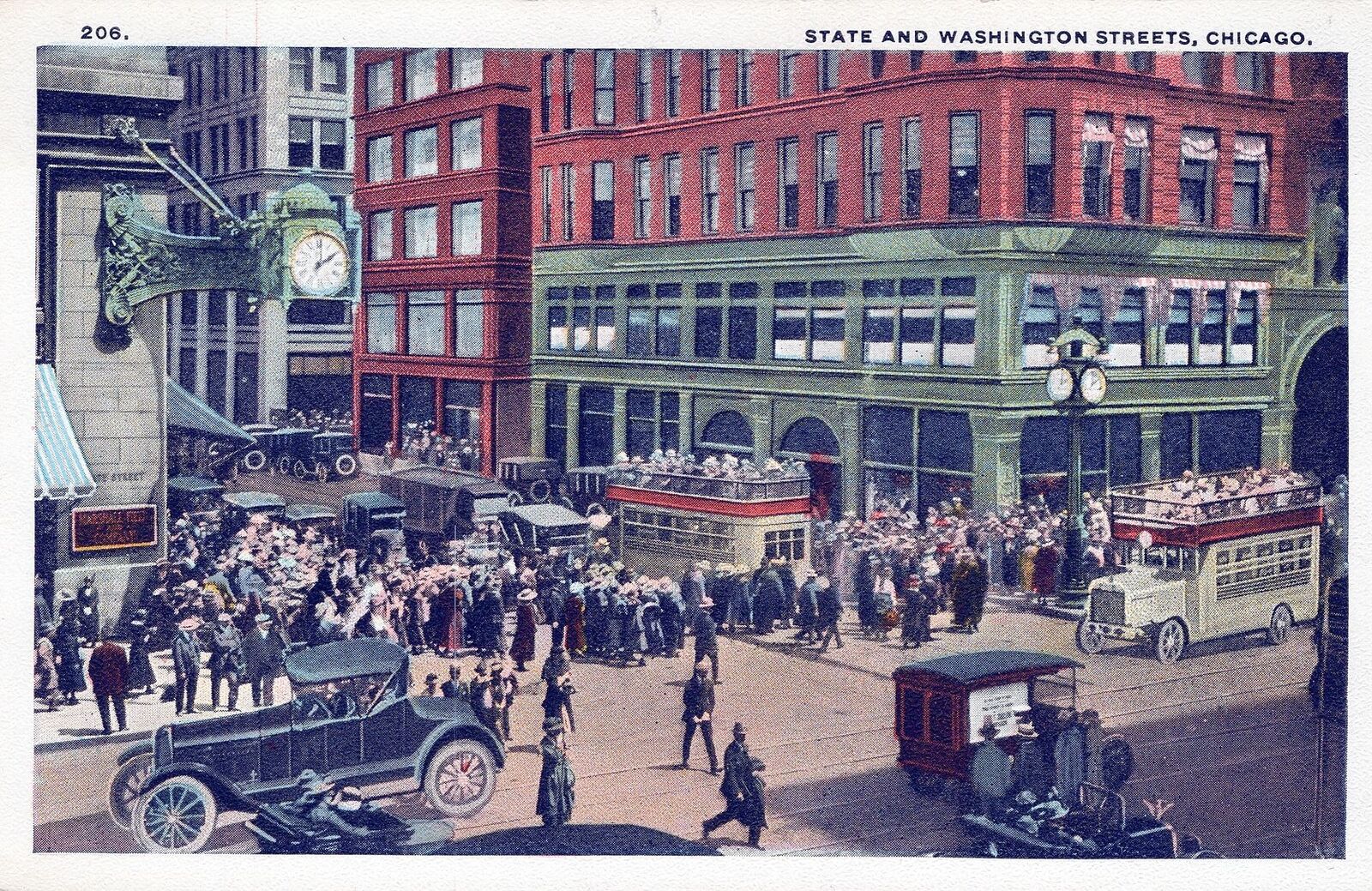 CHICAGO IL - State And Washington Streets Postcard