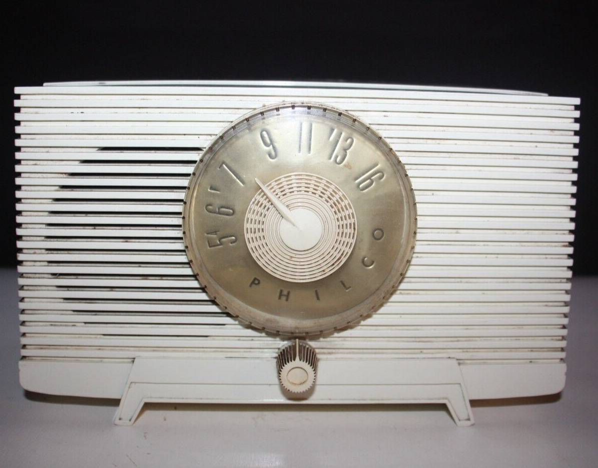 1950s Philco F809-124 Tube Radio AM Mid Century White and Gold WORKS