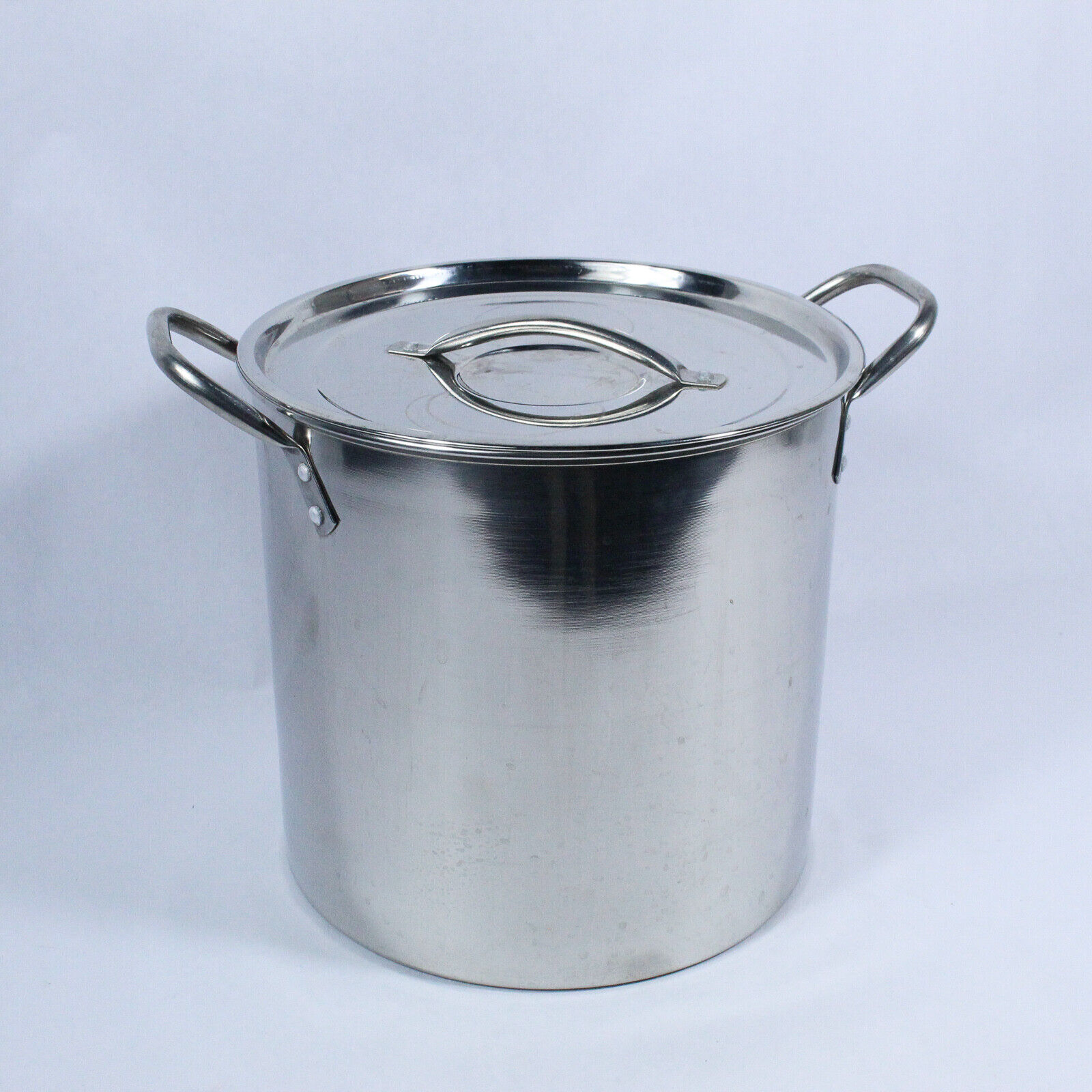 Vintage Stockpot With Lid Handles Silver Toned 9.75 Inches Tall Kitchen