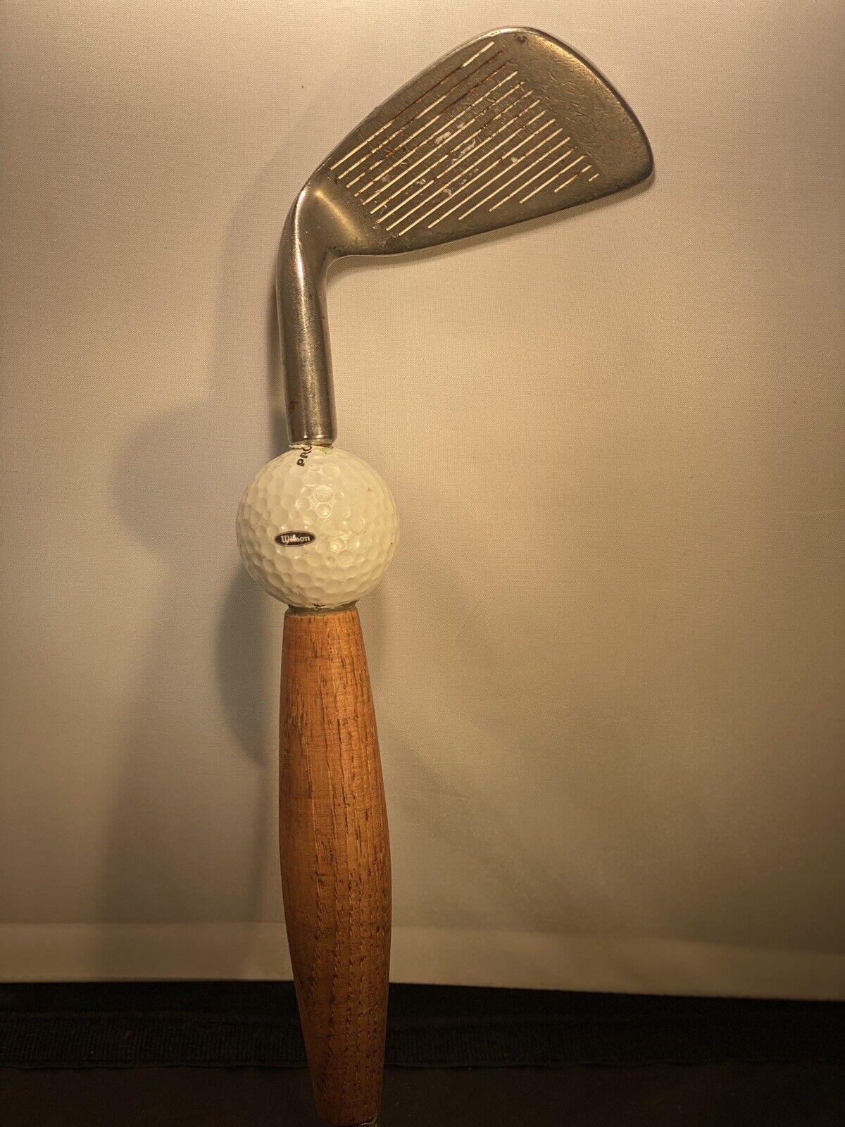 Golf Club Keg TAP HANDLE Spalding Greg Norman 7 Iron & Ball 