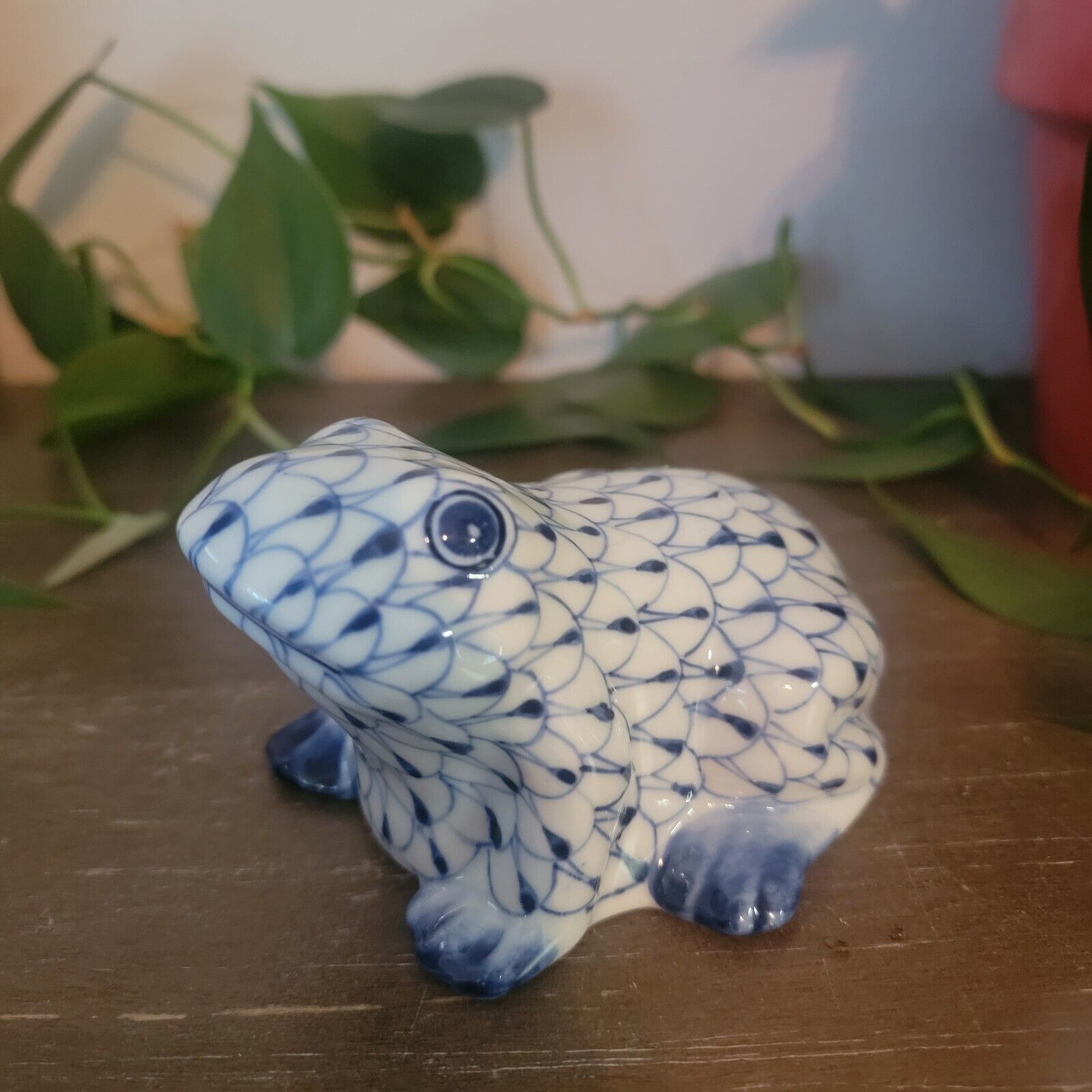 Andrea by Sadek Hand Painted Blue & White Fishnet Sitting Frog Porcelain Figure