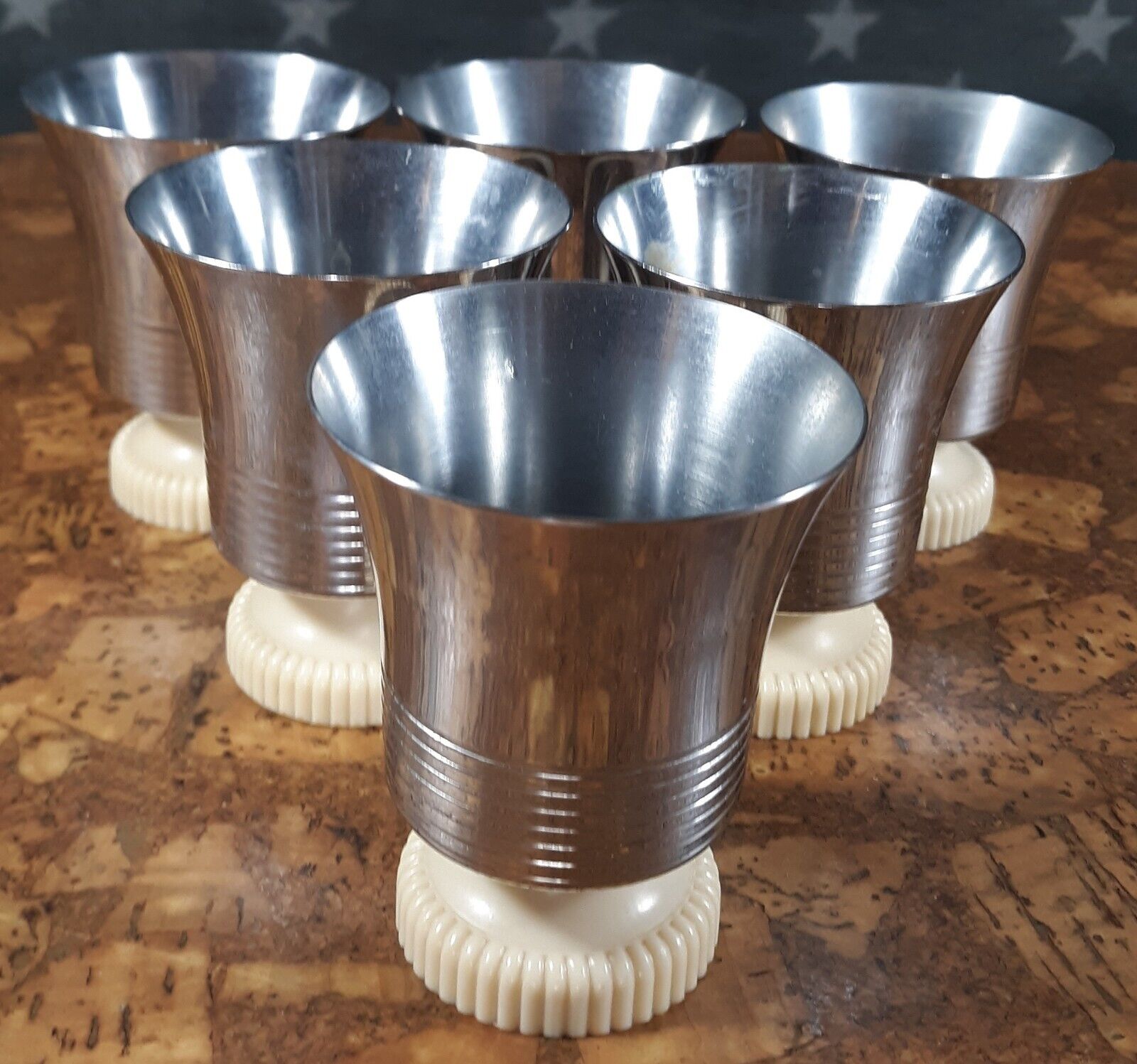 Art Deco 1930's Stainless CHASE CHROME 6 COCKTAIL CUPS Bakelite Bases