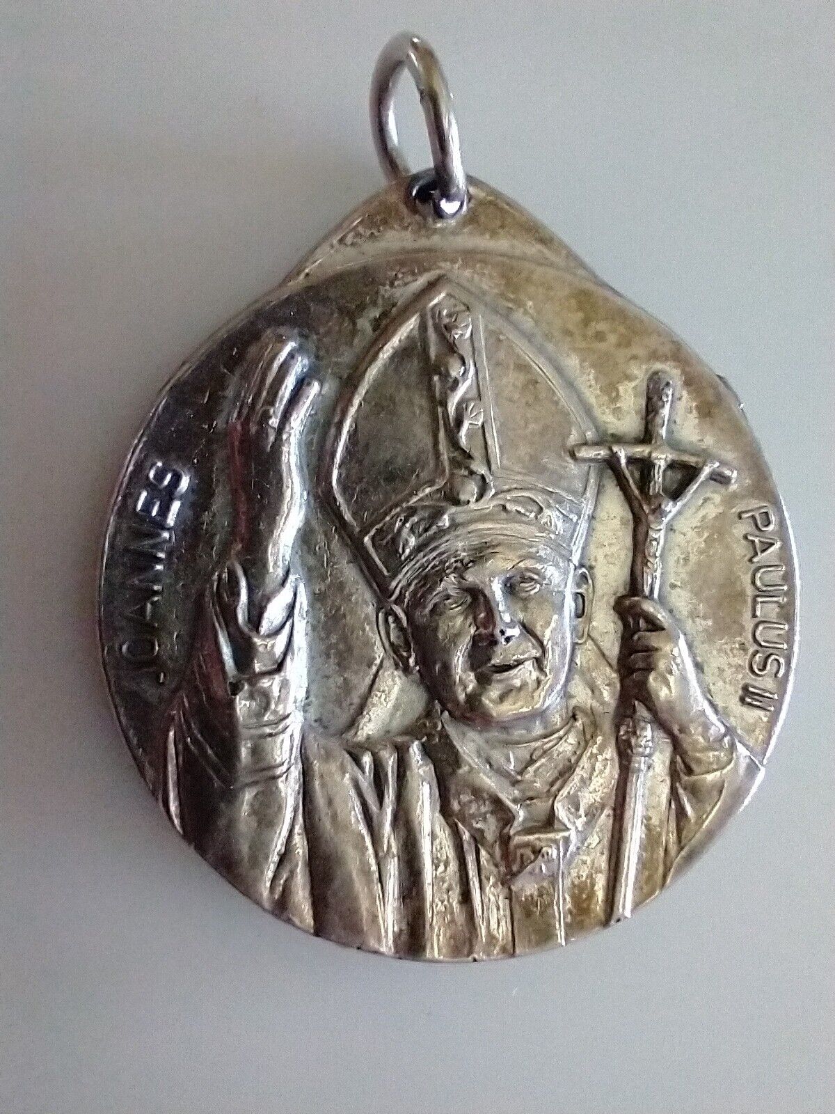 Vintage Catholic XL JP2 Religious Medal