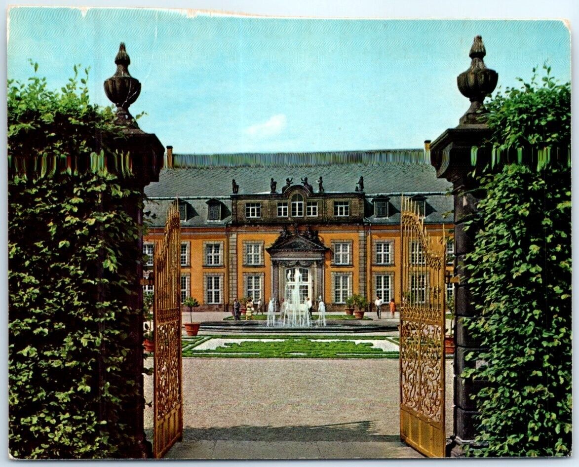 Postcard - Schloß Herrenhausen - Hanover, Germany