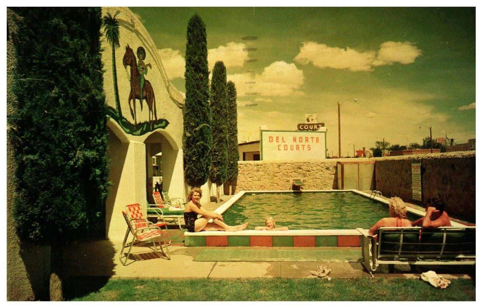 EL PASO TX Del Norte Courts Patio Pool Alameda Avenue Texas Postcard 