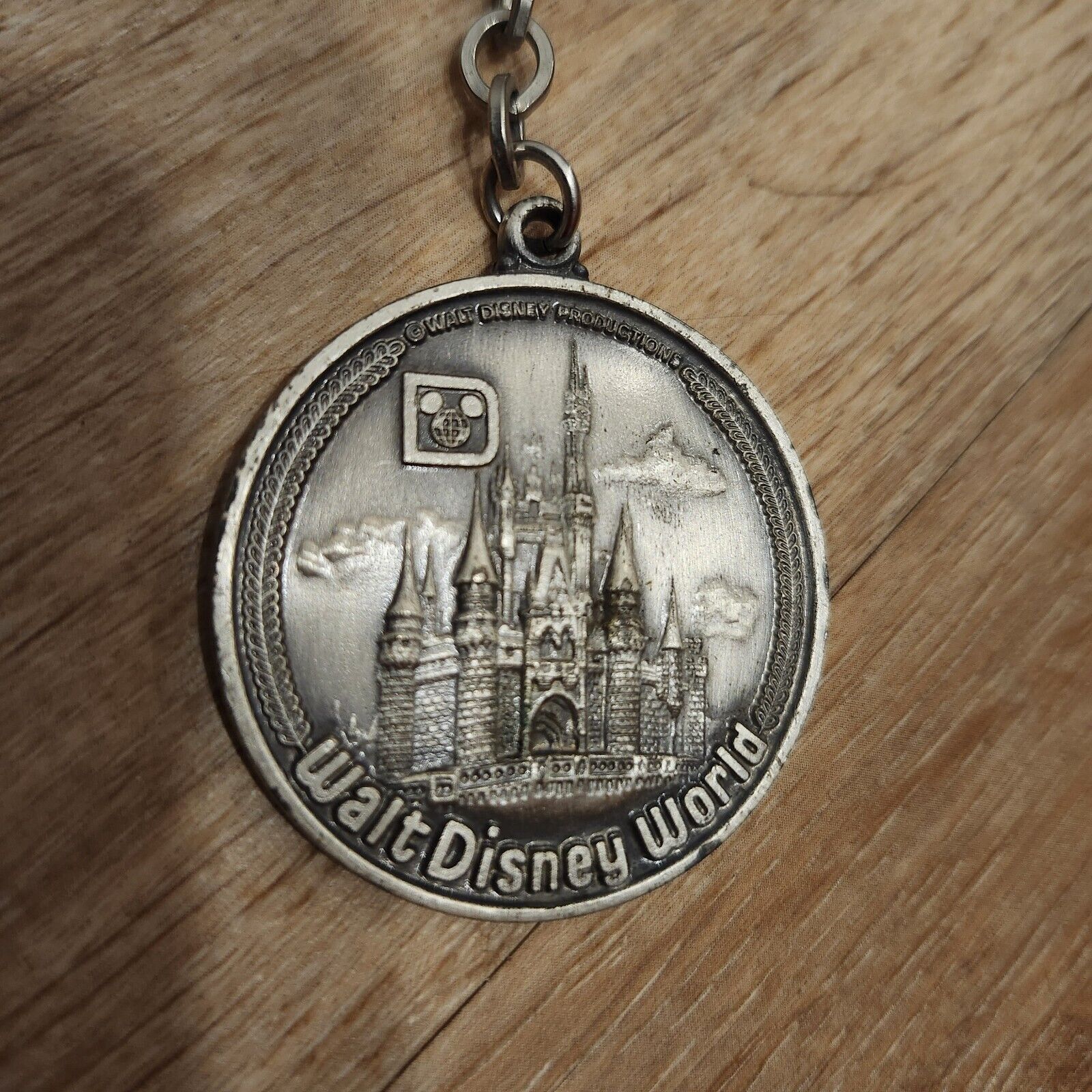 Vintage Walt Disney World Keychain Liberty Square Frontierland All the Lands