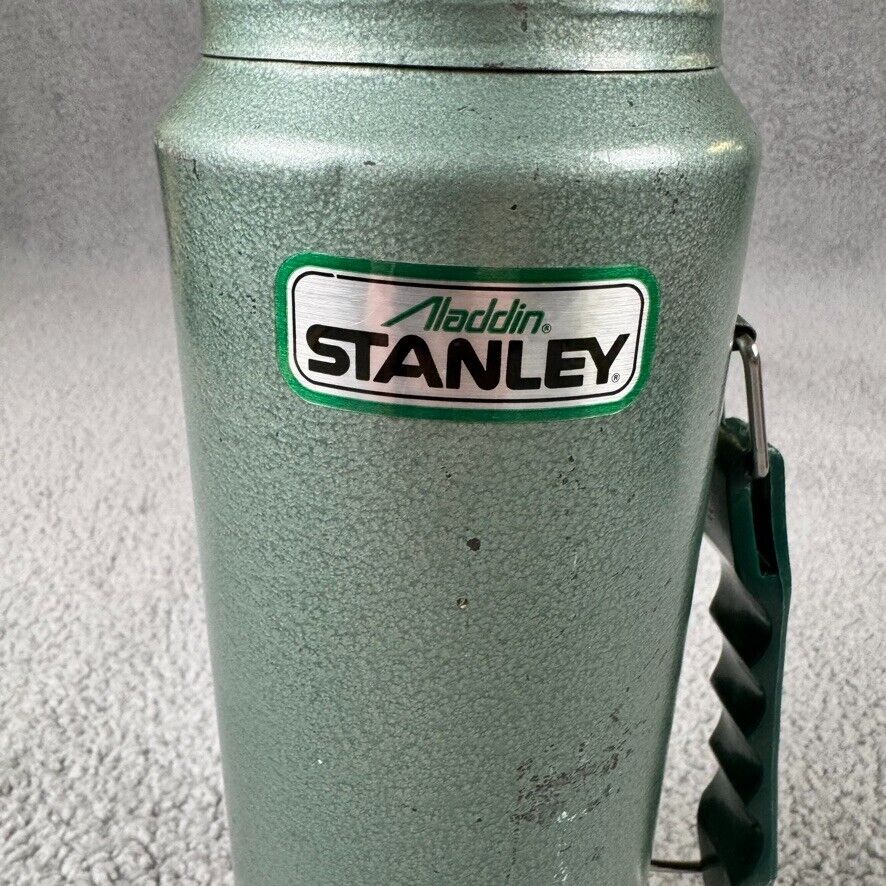 Vintage Stanley Thermos Green Aladdin Quart Old A94-4DH