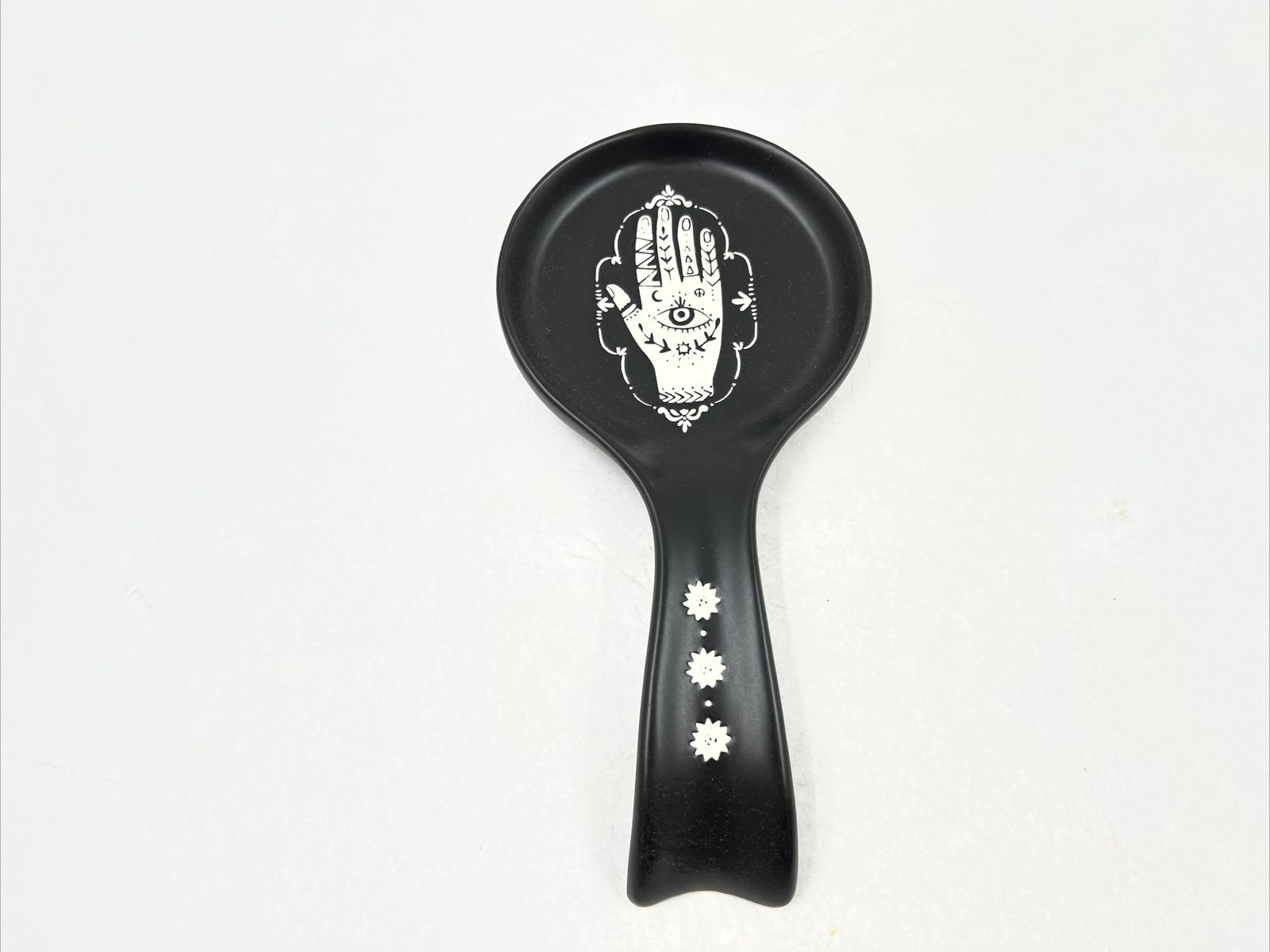 Prima Design Ceramic 9in Hand & Eye Spoon Rest AA02B03015