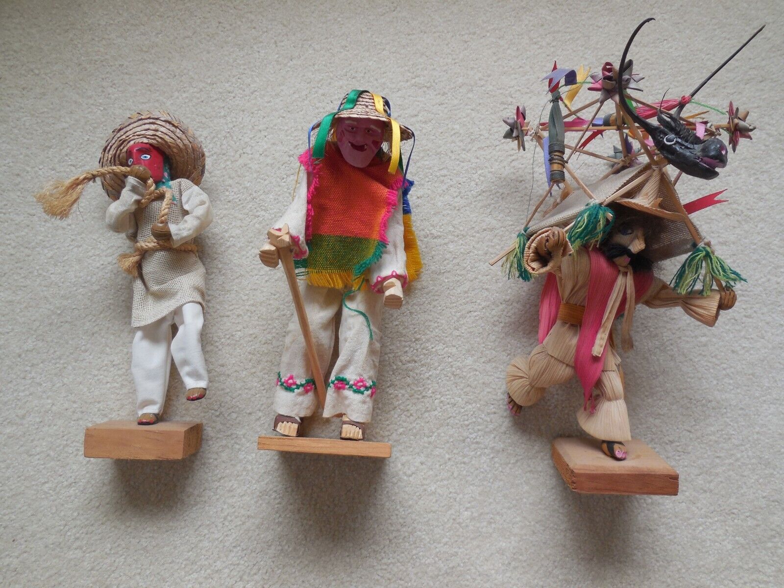 Vtg Mexican Michoacán Viejitos Old Couple Wood Fabric Textile  Doll  Figurines