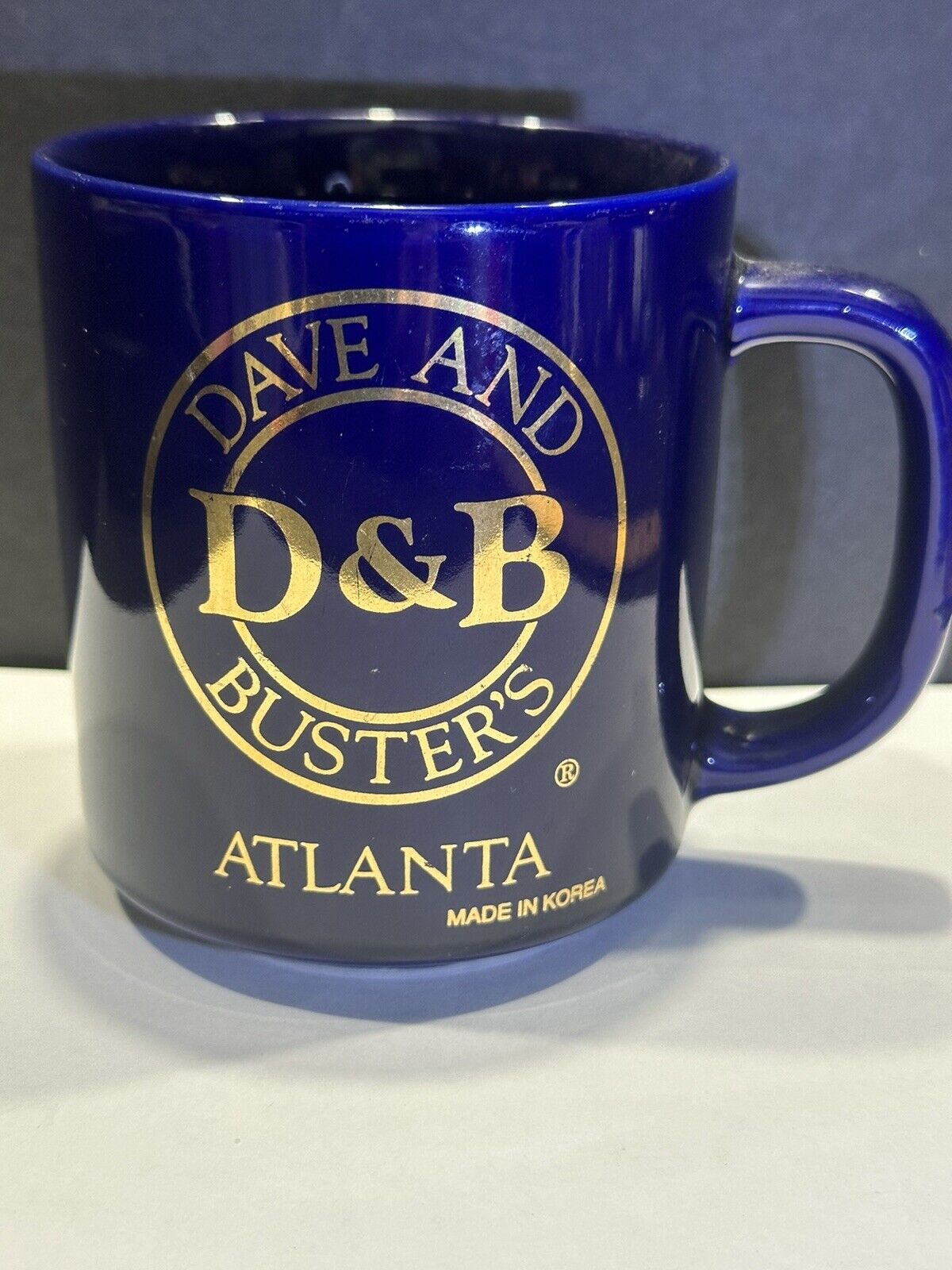 Vintage DAVE AND BUSTER’S  Cobalt Blue & Gold Ceramic Coffee Mug - Atlanta EUC