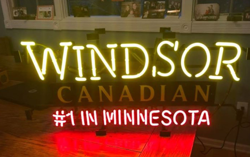 New Windsor Canadian #1 In Minnesota Neon Light Sign 24\
