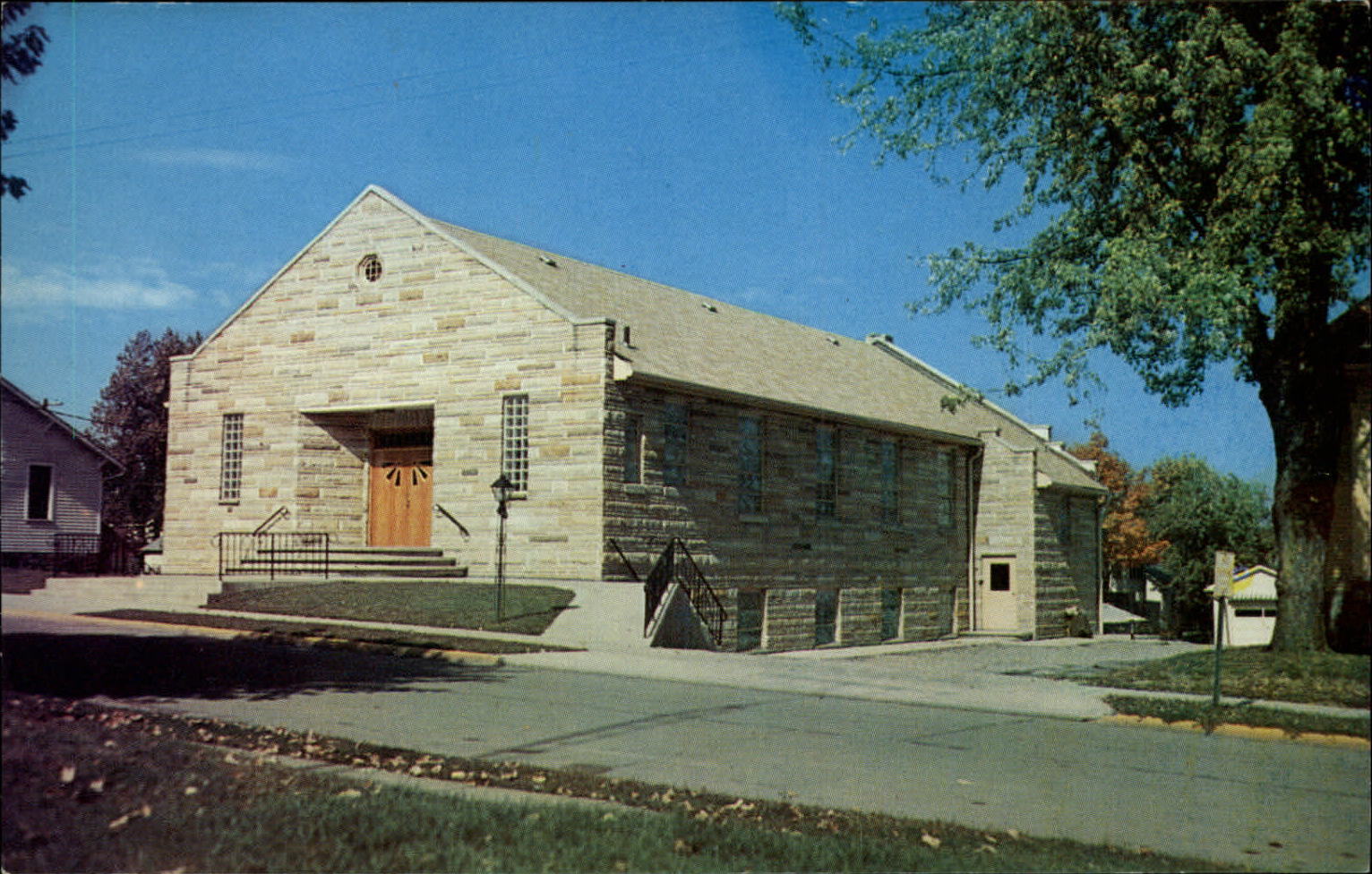 Zanesville Ohio Norval Park Church of Christ unused vintage postcard