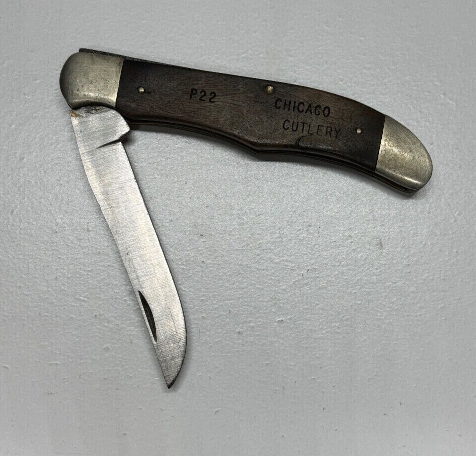 Vintage Folding Hunter Chicago Cutlery P22 USA 4 Inch Blade