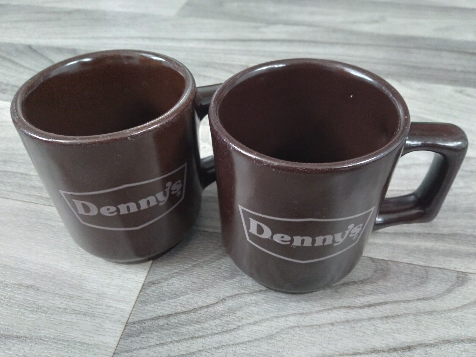 Pair Vintage Denny\'s Coffee Mug Brown 8oz