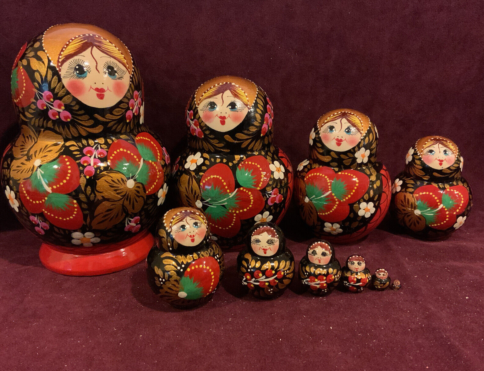 Russian Matryoshka Nesting Dolls Set Of 10