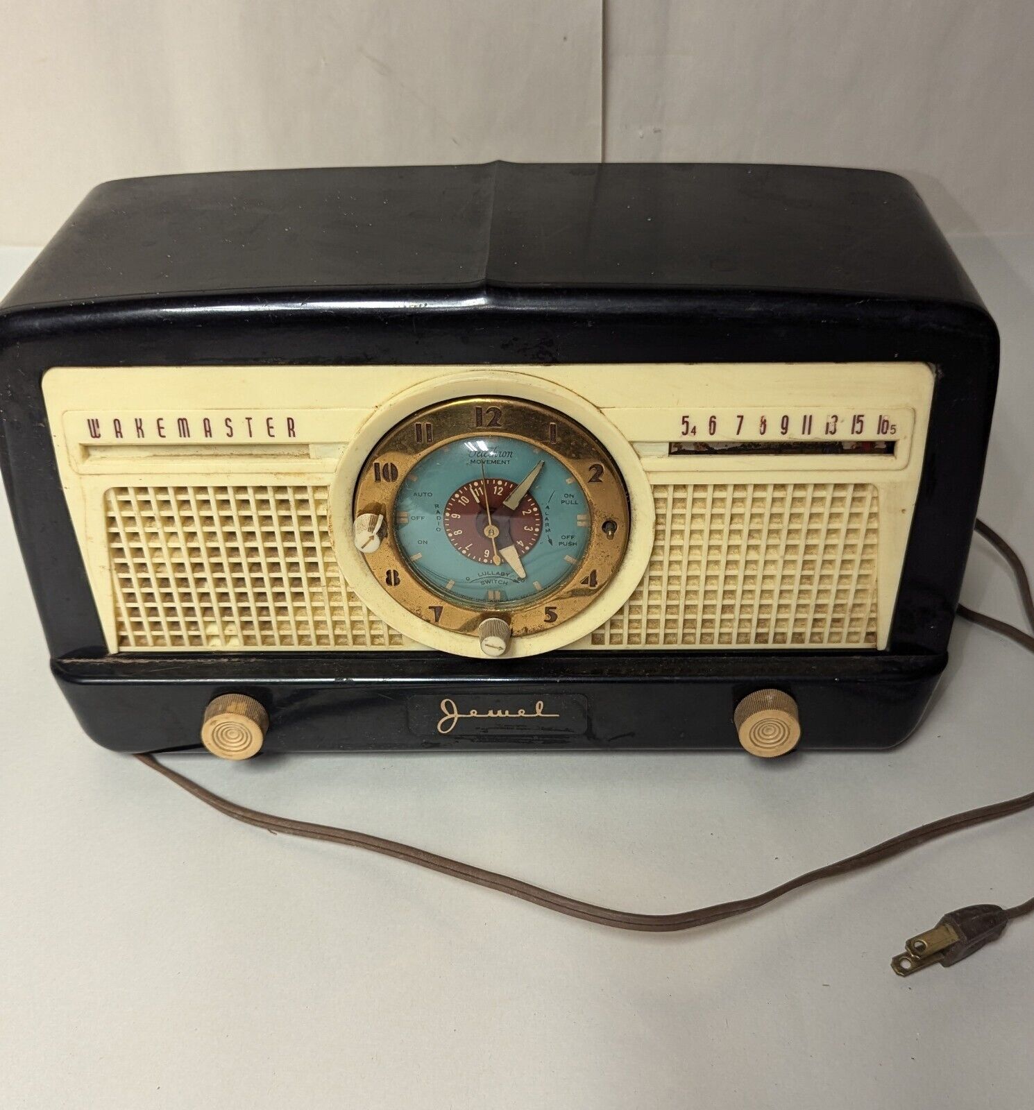 Vintage 1950's Jewel Wakemaster Clock Radio Model 5057U UNTESTED READ P