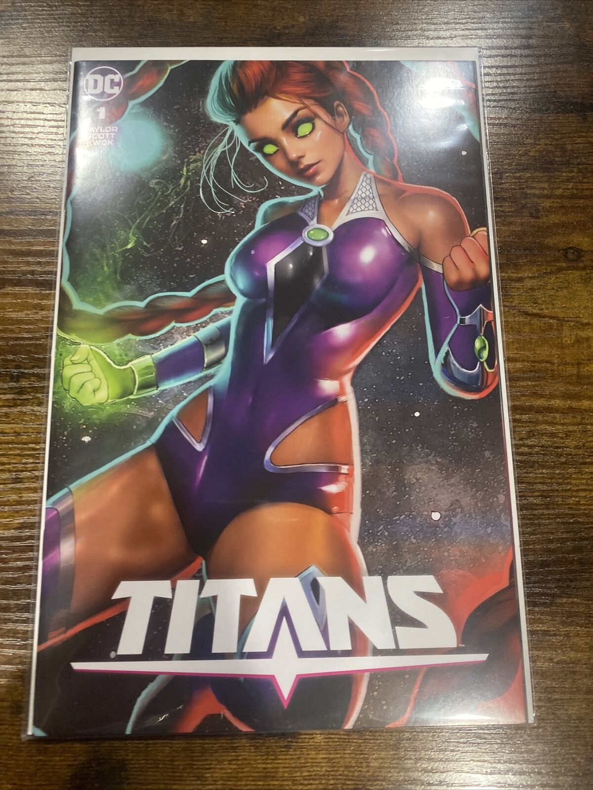 TITANS #1 * NM+ * NATHAN SZERDY EXCLUSIVE TRADE VARIANT STARFIRE TEEN 🔥🔥🔥