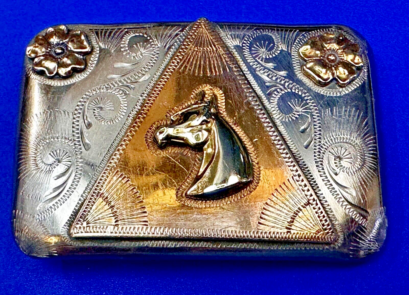 Horse Head - Artisan Silver & Gold Color? Vintage Quality Engraved Belt Buckle