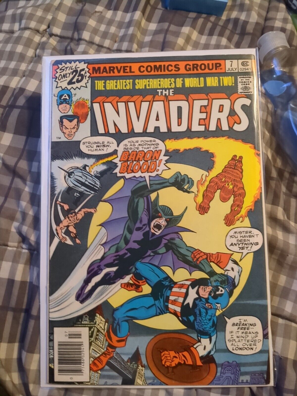 1976 Marvel comic book THE INVADERS #7 * intro Baron Blood and Union Jack *