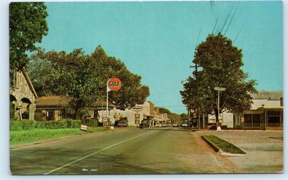 HARDY, AR Arkansas ~ STREET SCENE Gulf Sign c1950s Sharp County Postcard