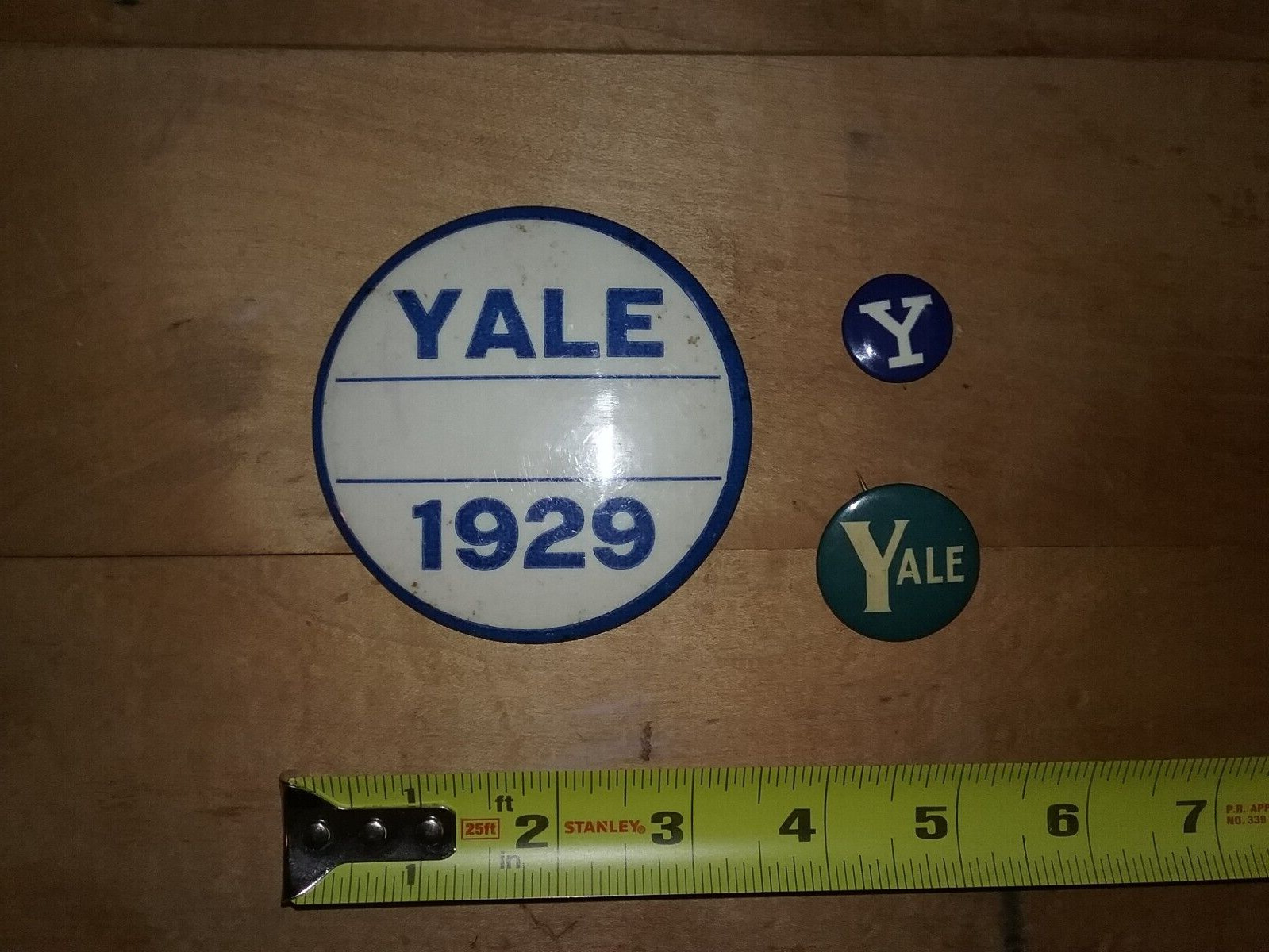 LOWER PRICE Lot of 3 Yale University Vintage Pinbacks.  VGC