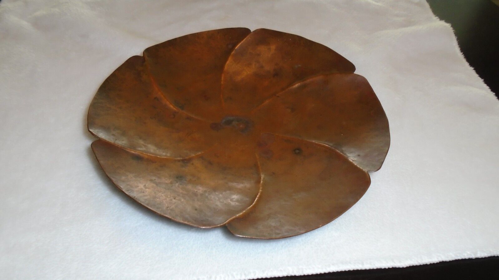 Vintage Hammered Copper Pedestal Bowl Pedals Floriform Display Fruit Candy