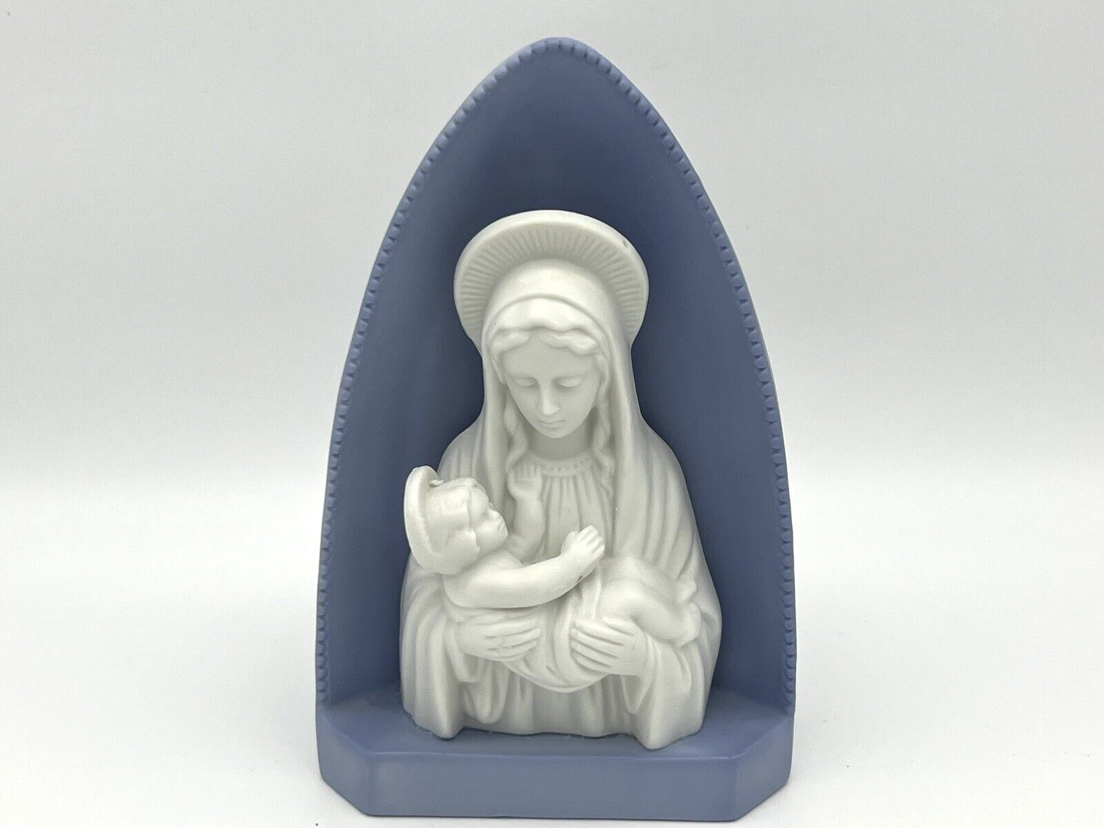 VNT Sanmyro Japan Mary and Jesus Porcelain 6” Planter