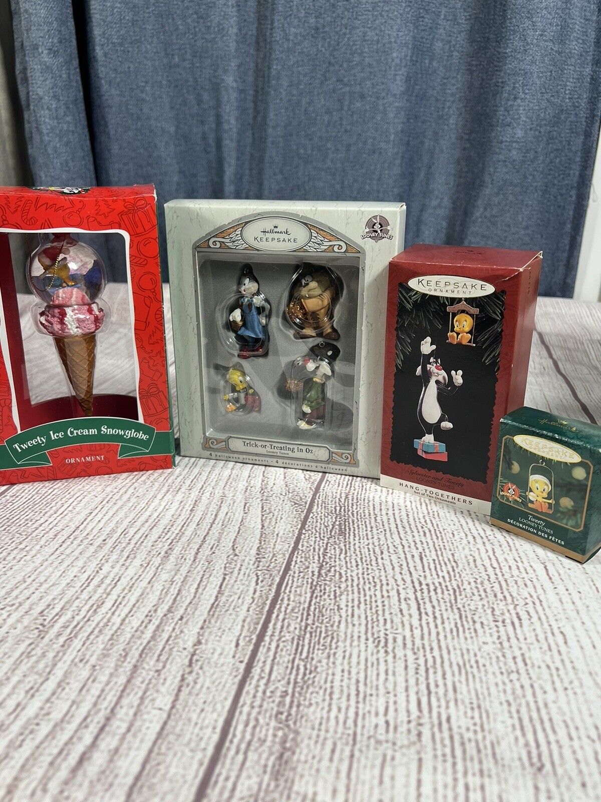 Lot Of 4 Looney Tunes Christmas Ornaments Different Years Of manufacturing 