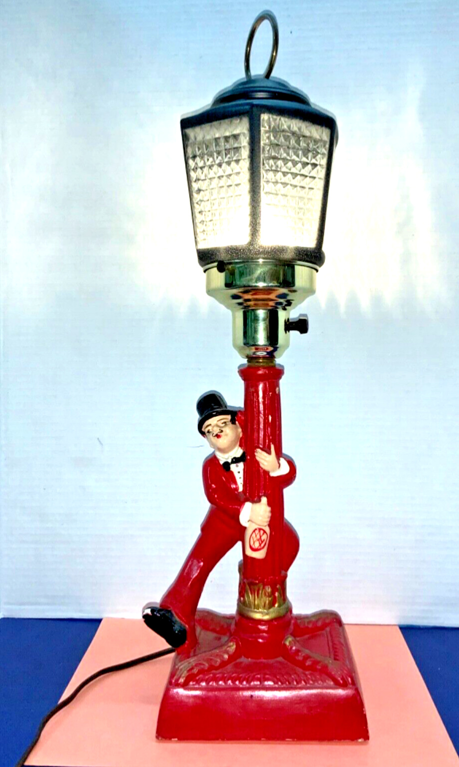 Vintage Tabletop Drunk Hobo Lamp Post Barware Lamp - RED & GOLD - WORKING