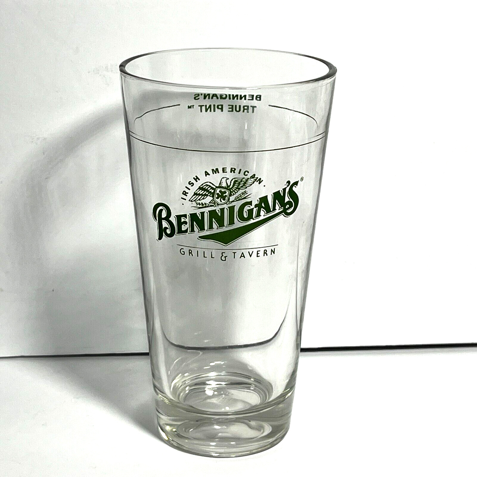 Bennigan's Grill and Tavern True Pint Glass 1998 Original Vintage