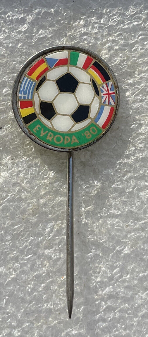 Rare pin badge UEFA EURO 1980 ITALY