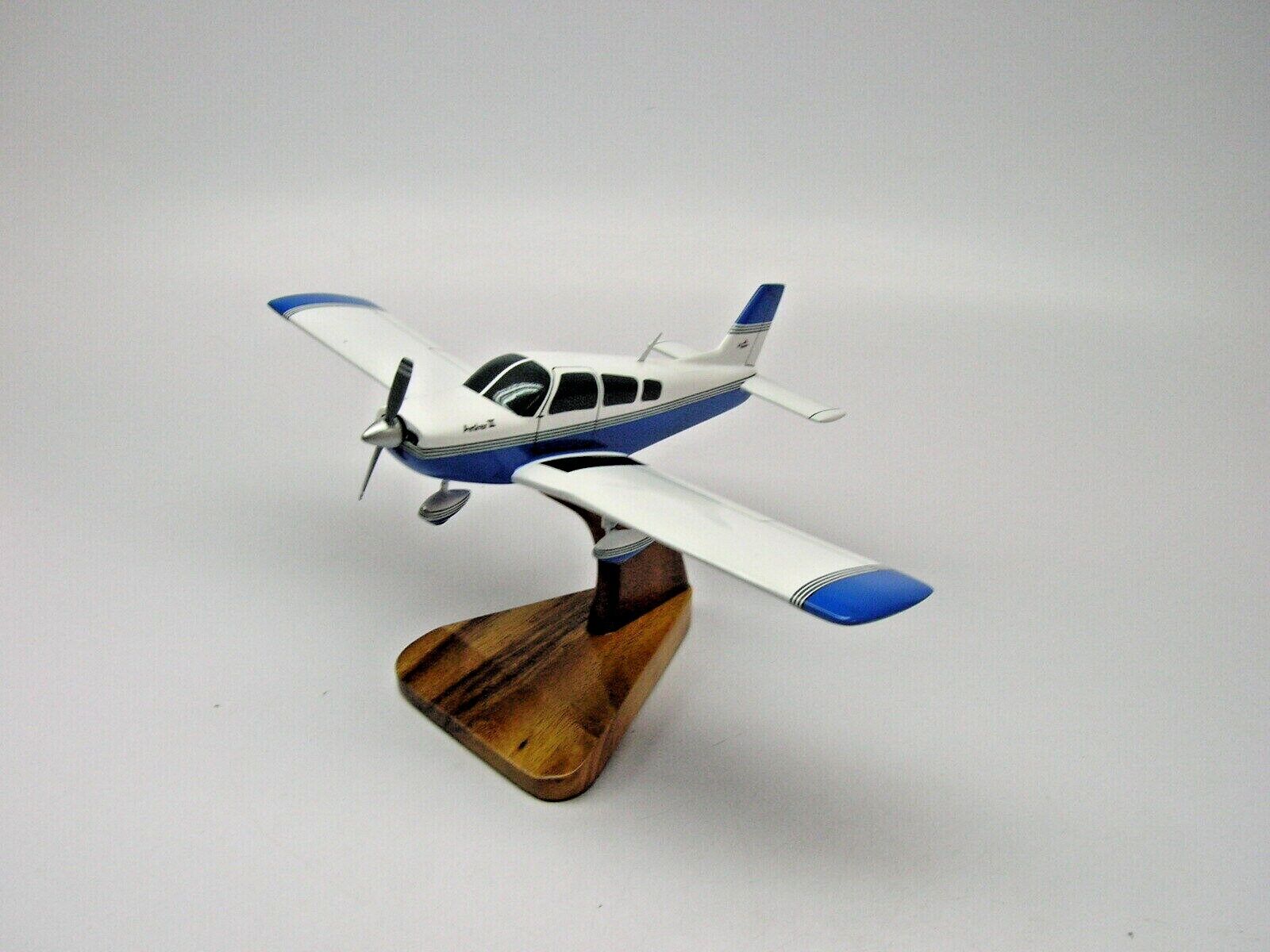 PA-28-181 Piper Archer III Aircraft Desktop Mahogany Kiln Wood Model Small New