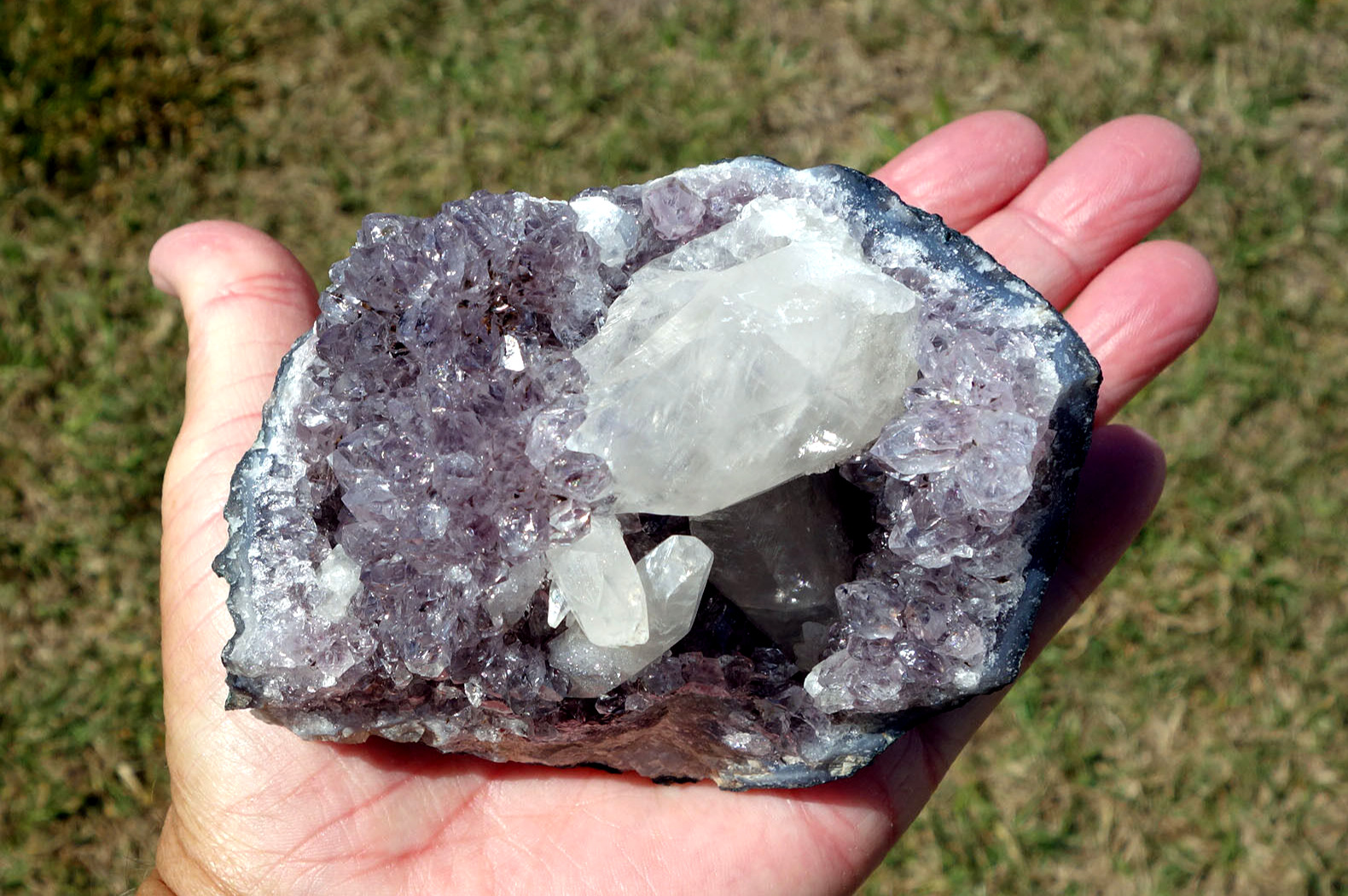 AMETHYST Crystal Point Stalactite Quartz with White DOGTOOTH Calcite For Sale