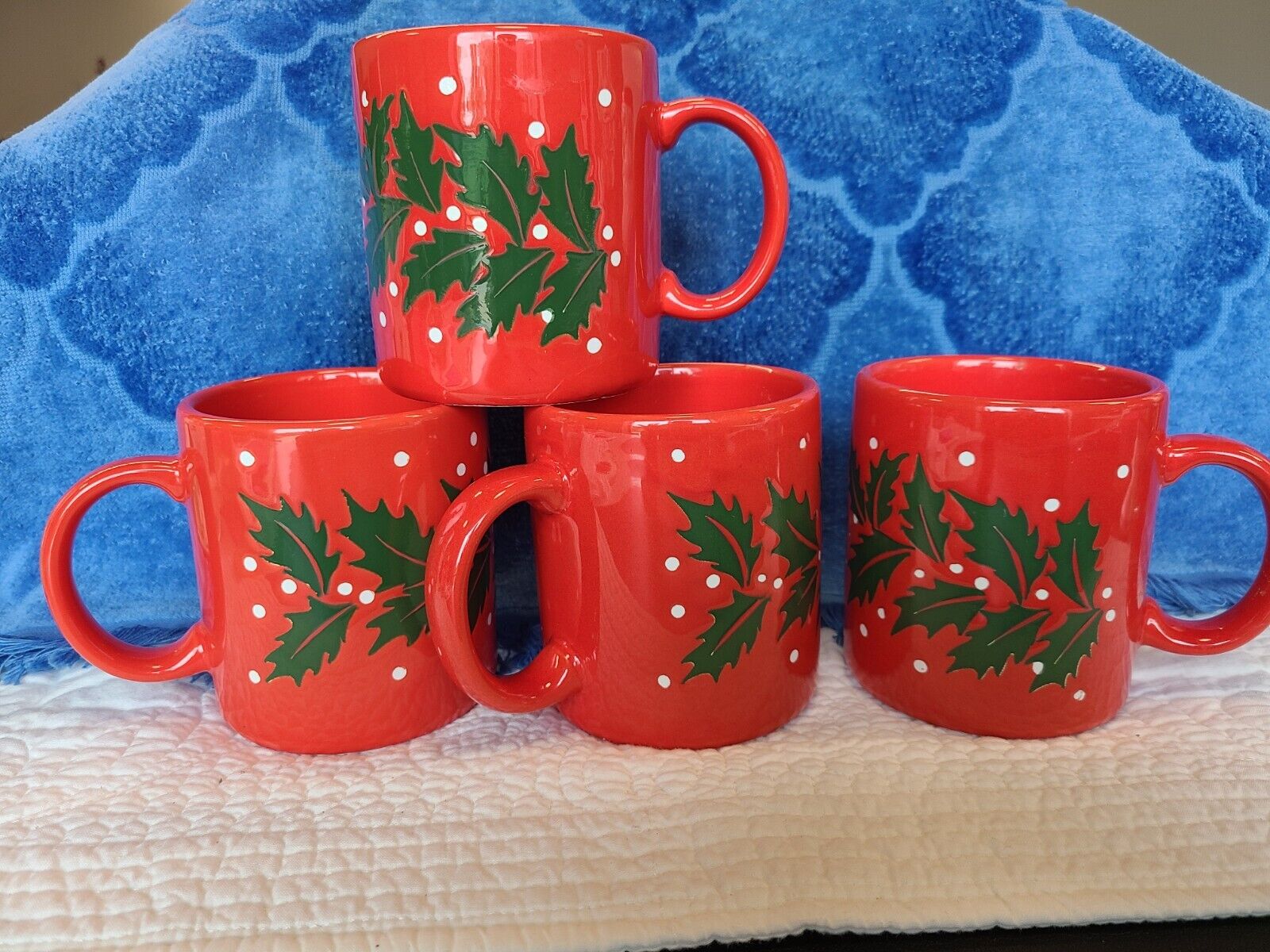 4 Vintage Venture Japan Waechtersbach Style Christmas Red Coffee Mug Holly