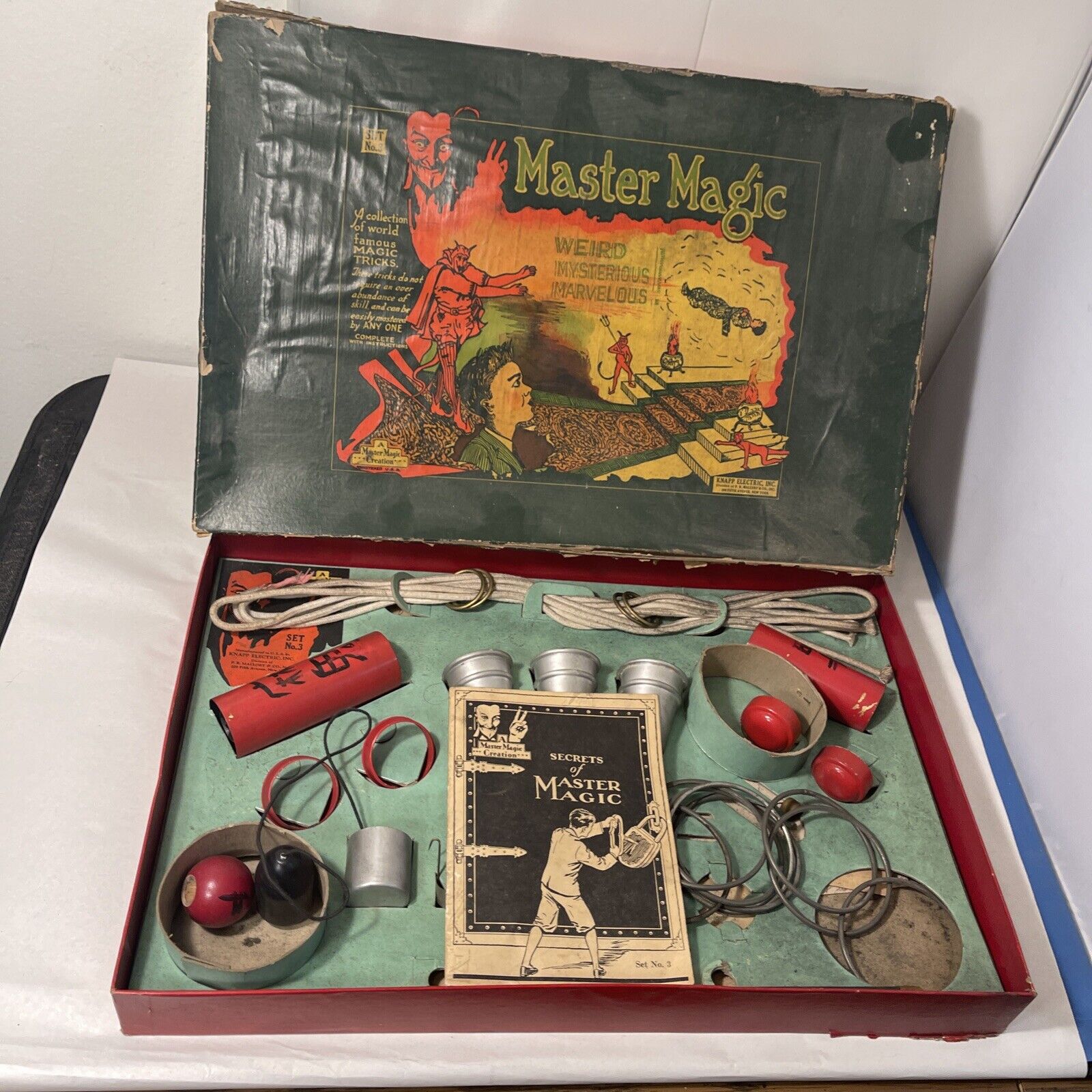 VTG 1929 Master MAGIC Kit No. 3 Original Box and Contents Missing Playing Cards