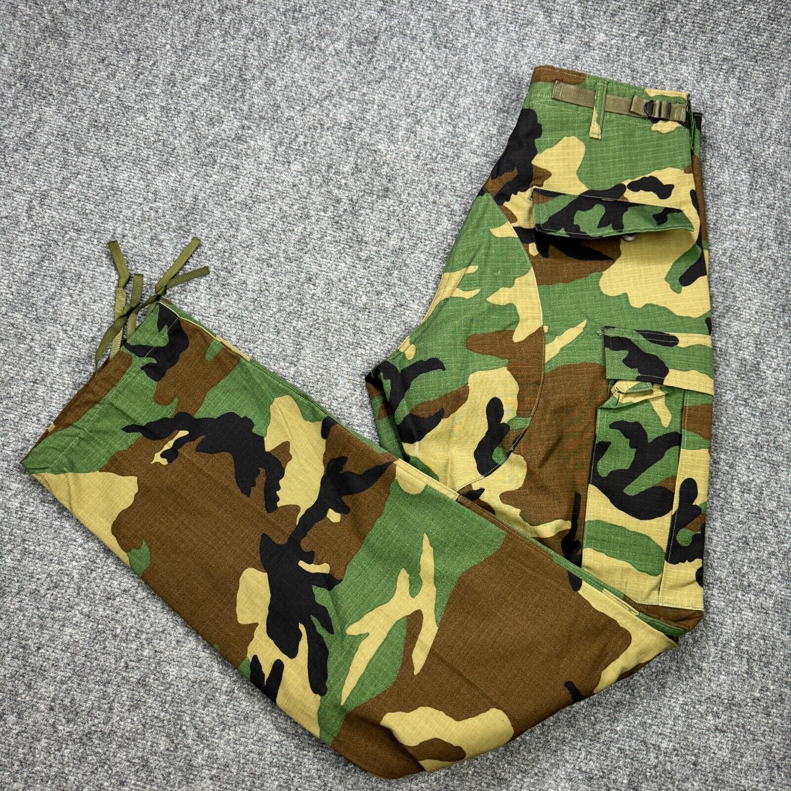 Propper Trousers Mens Small Long Woodland Camouflage Hot Weather Ripstop Button