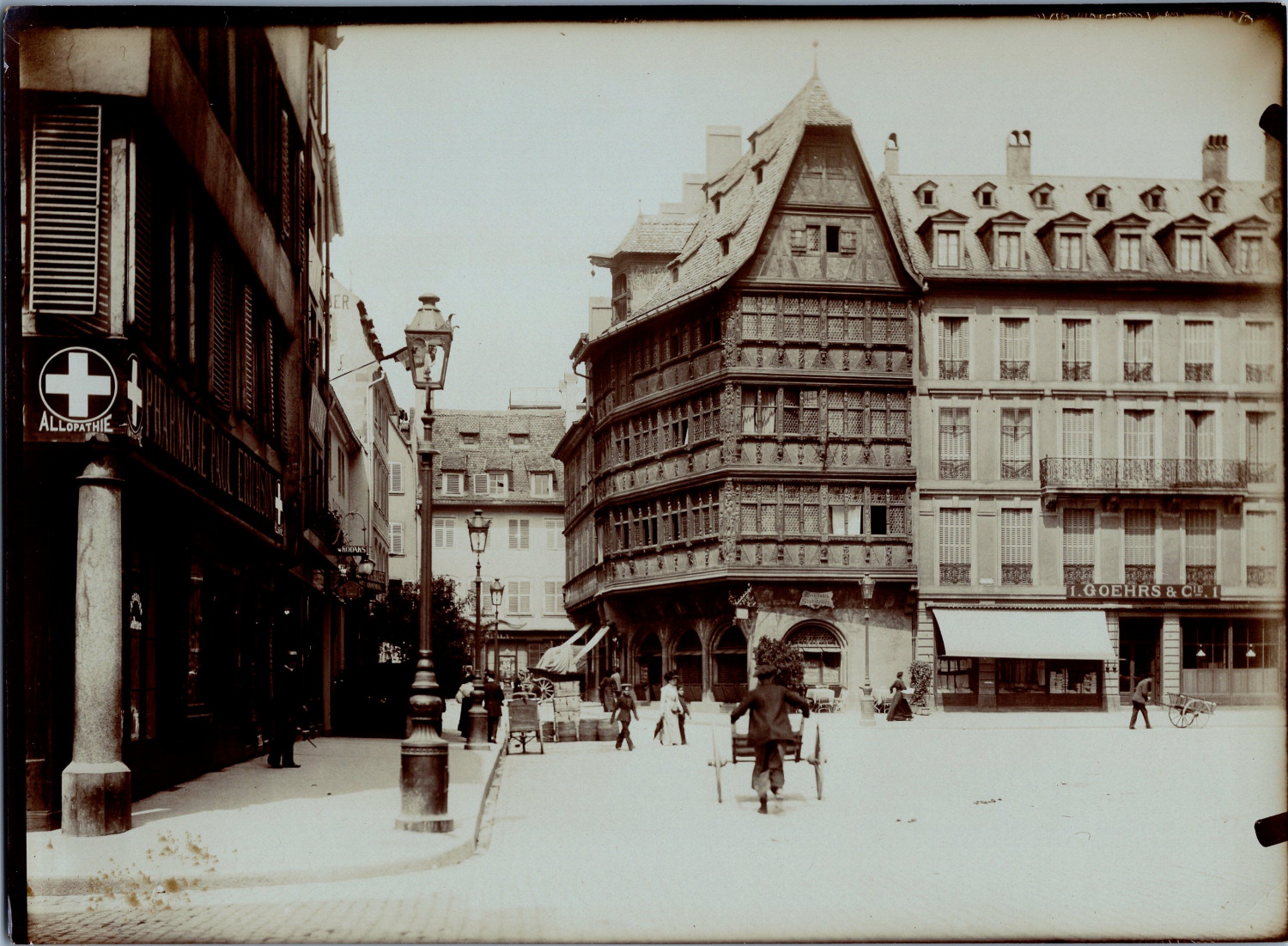 France, Strasbourg, Maison Kammerzell, vintage print, circa 1890 print vintage t