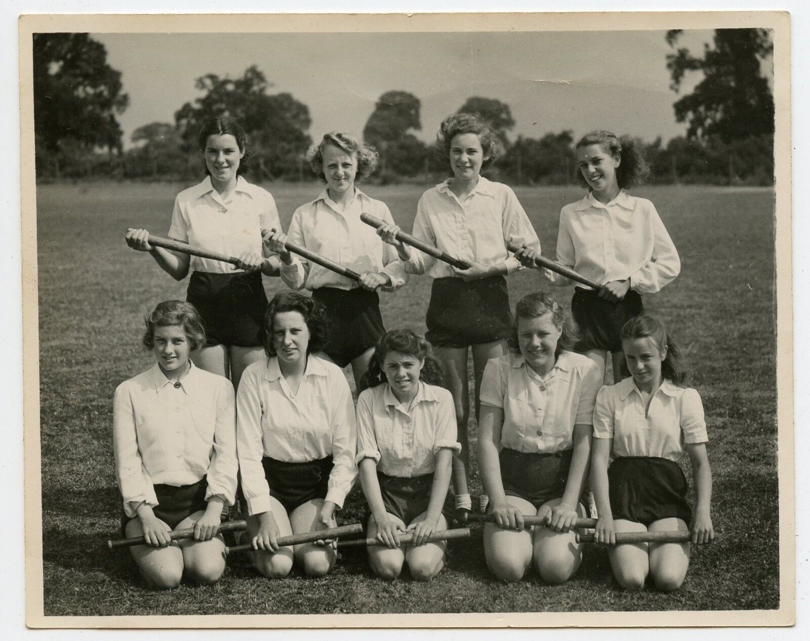Mellow Lane ( Hewens College ) Girls Baseball Team Hayes London UK Photo 1951
