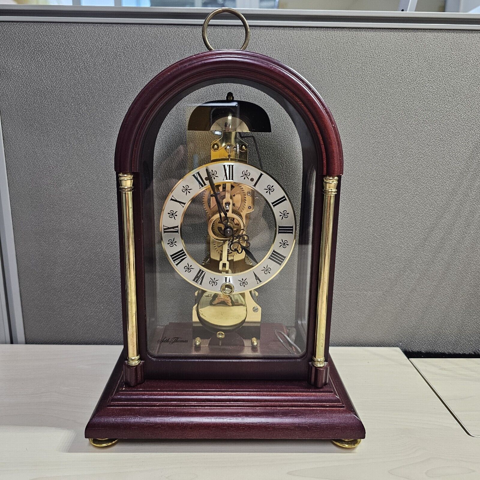 Franz Hermle Mantel Clock Mahogany with Key #791-081 (1987)