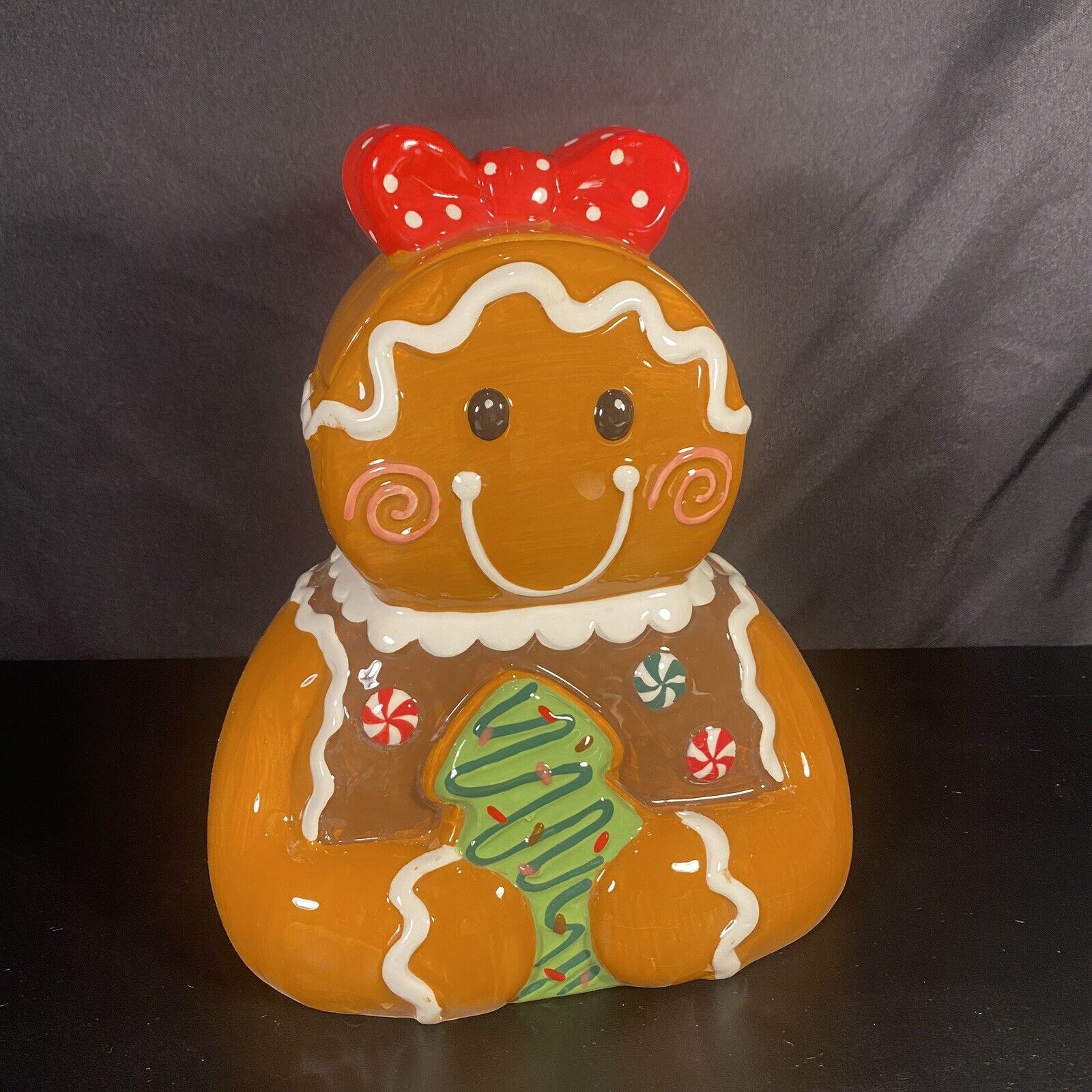 gingerbread girl cookie jar NIB Christmas Holiday Treats