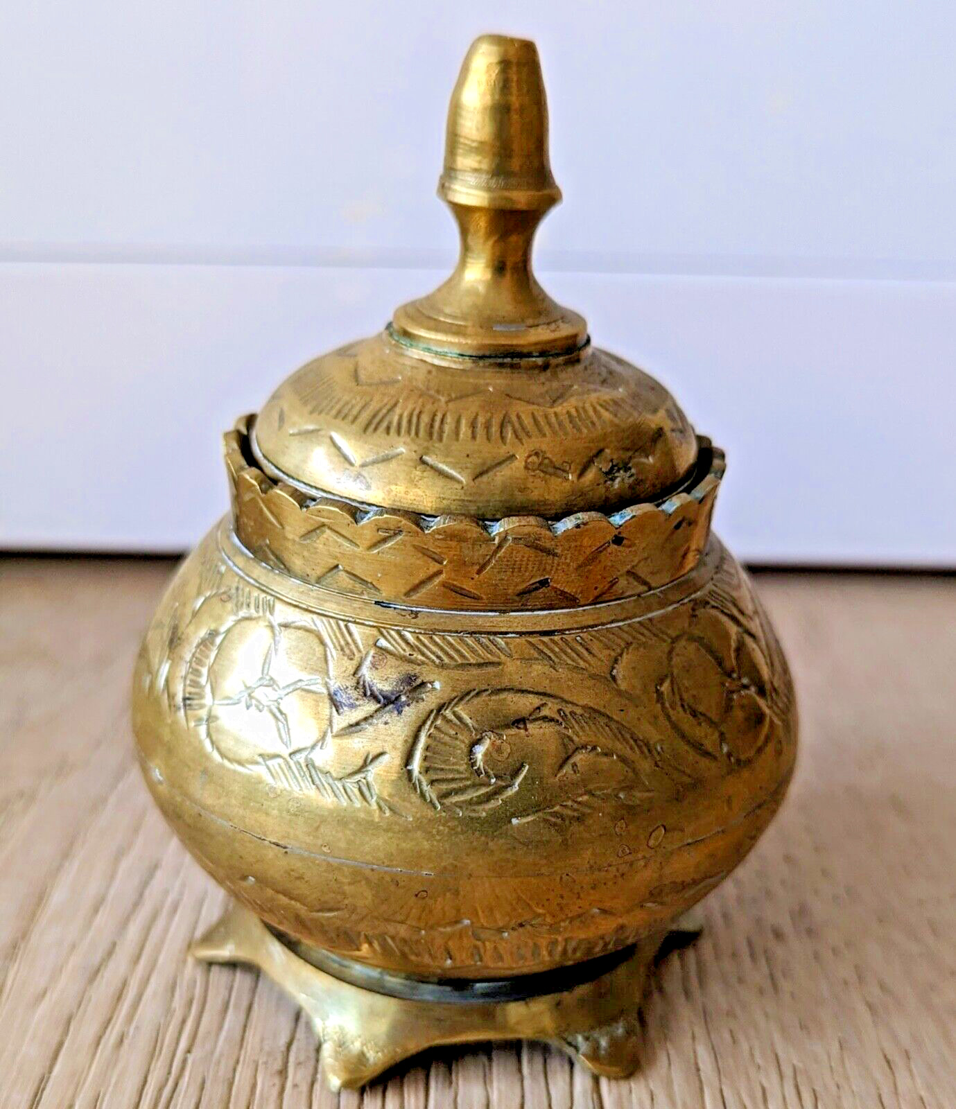Vintage Middle Eastern Arabic Engraved Brass Lidded Dish Box