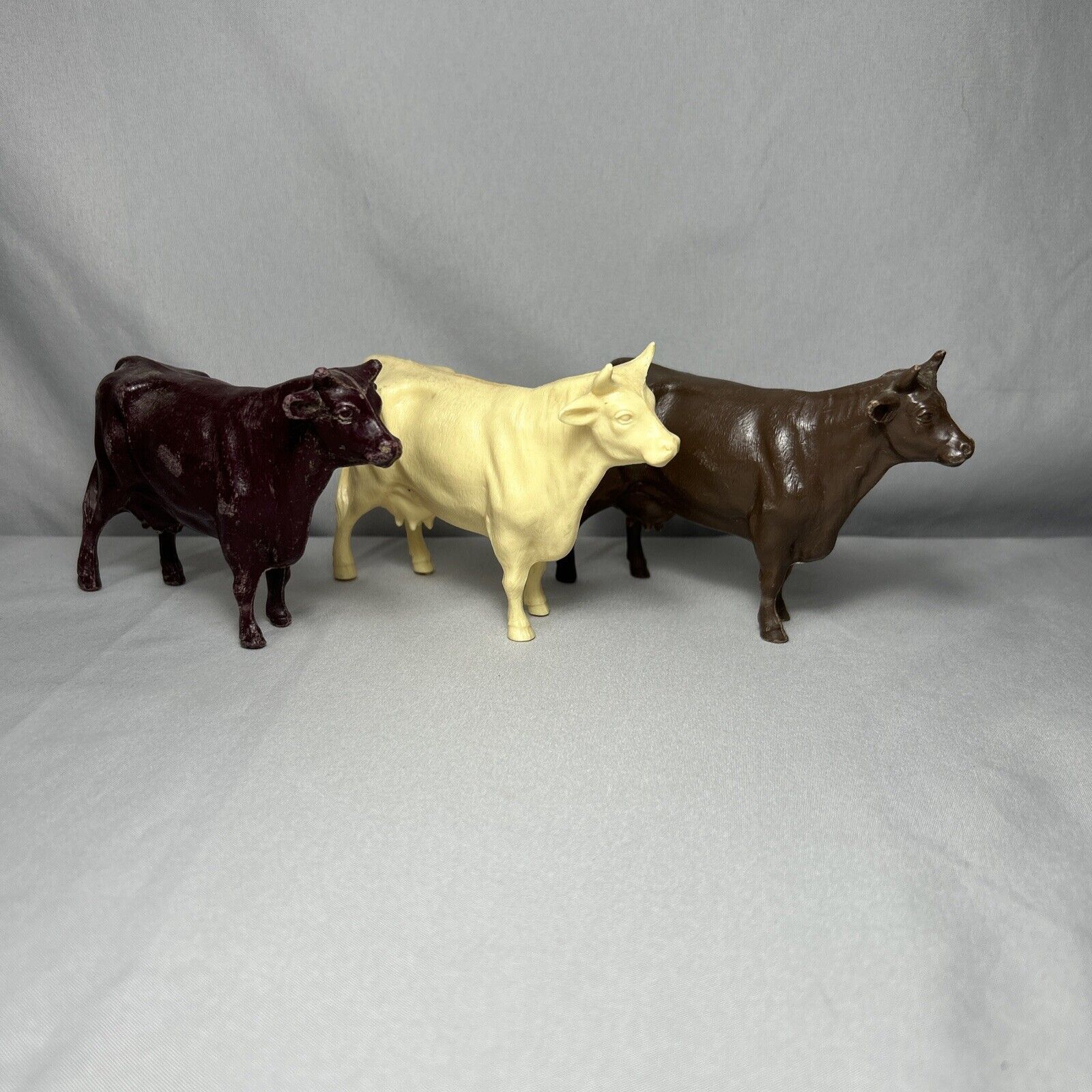 3 Vintage Hartland Plastic Hollow Cows Cattle Red Brown Cream Farm Animals