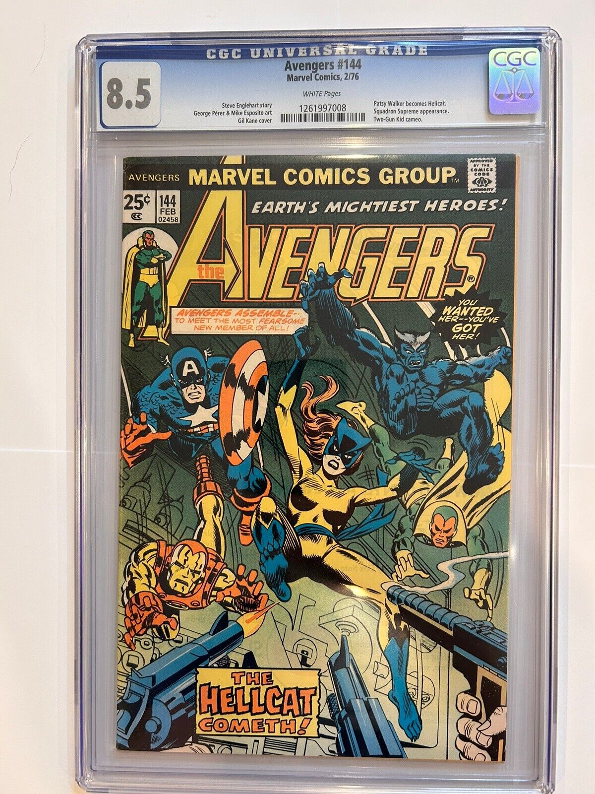 AVENGERS #144 Marvel Comics 1st HELLCAT Patsy Walker  CGC 8.5 WP